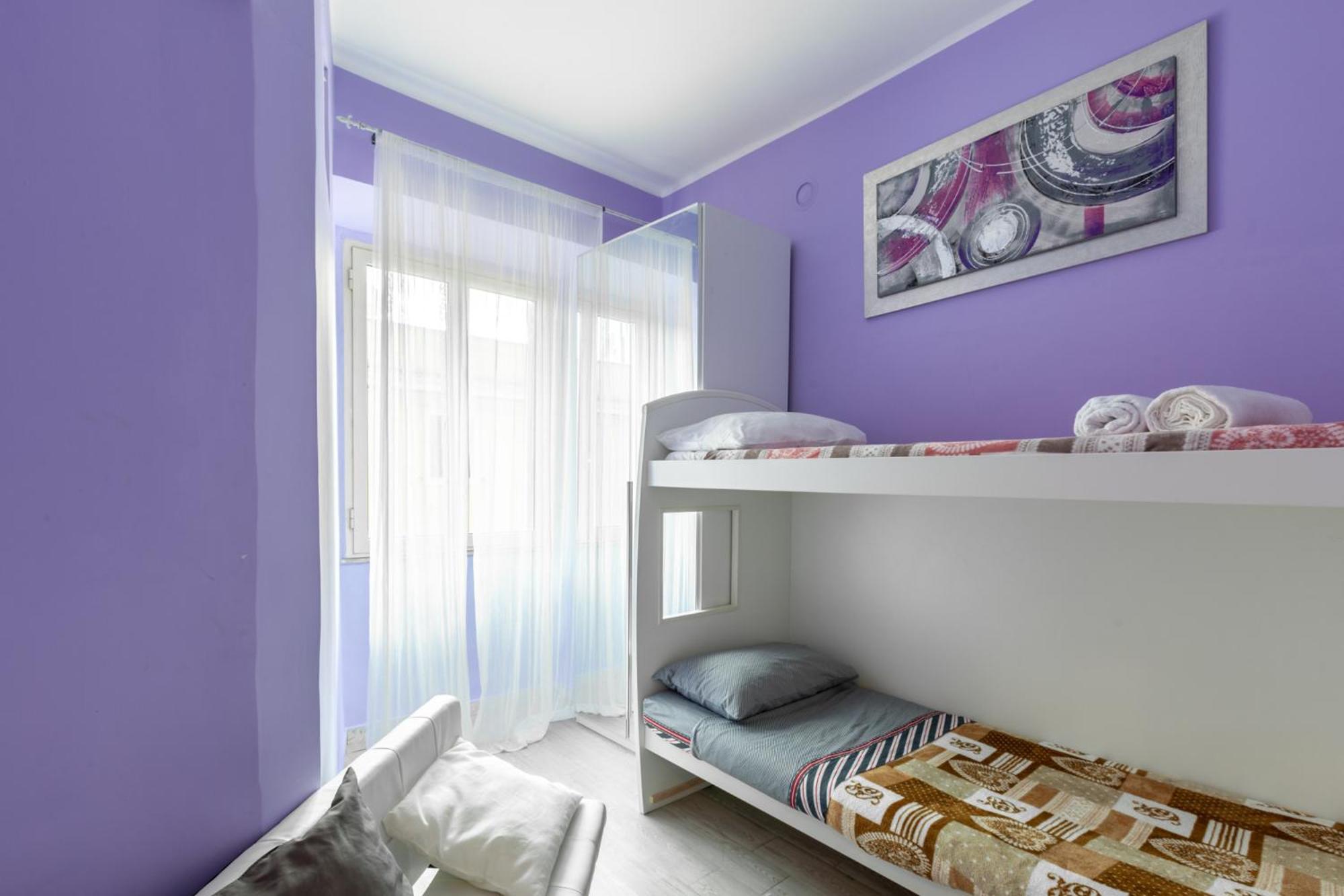 Twin Room with Bunk Bed and Private External Bathroom