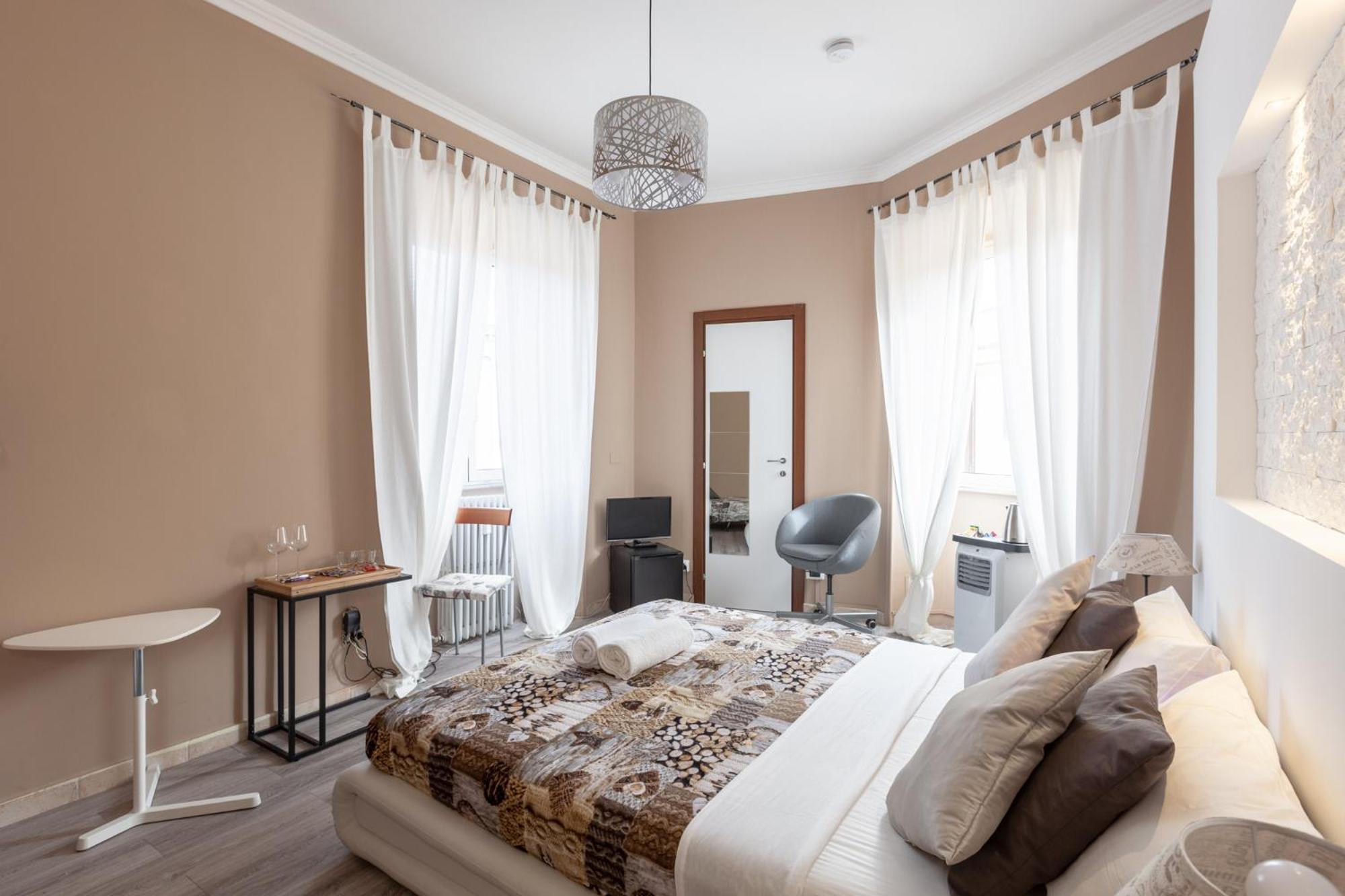 Triple Room with Private Bathroom