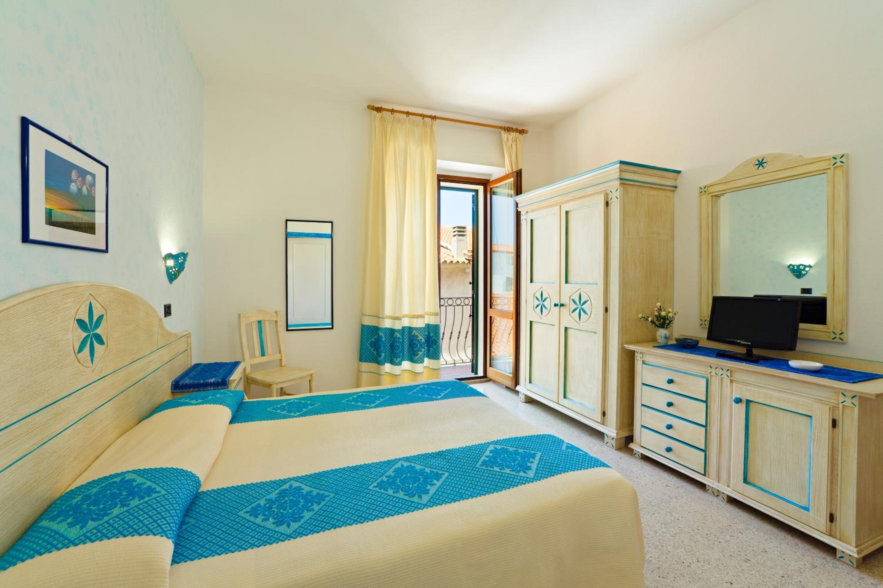 Standard Double or Twin Room with Balcony photo 1