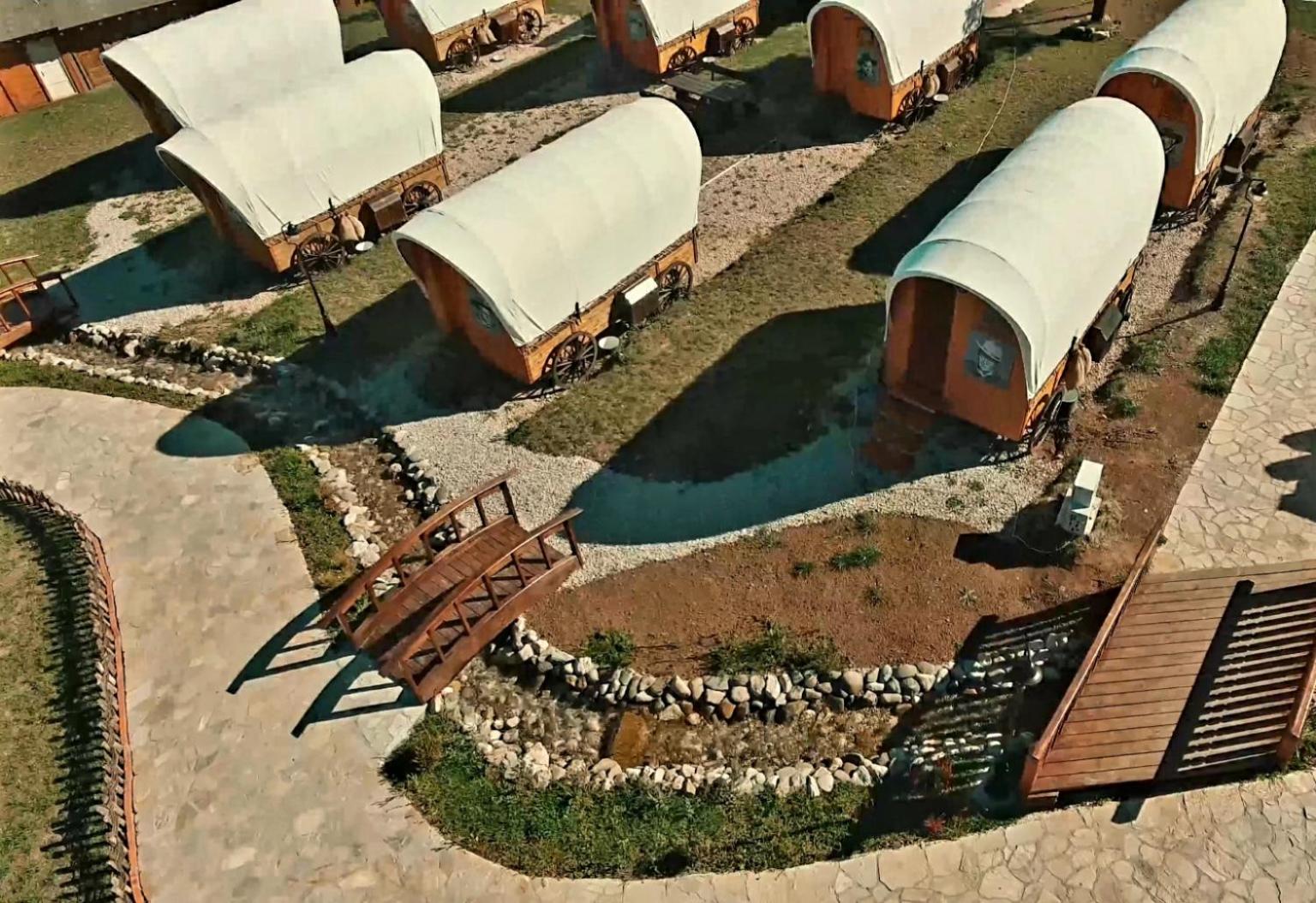 Wagon Wild West Style photo 3