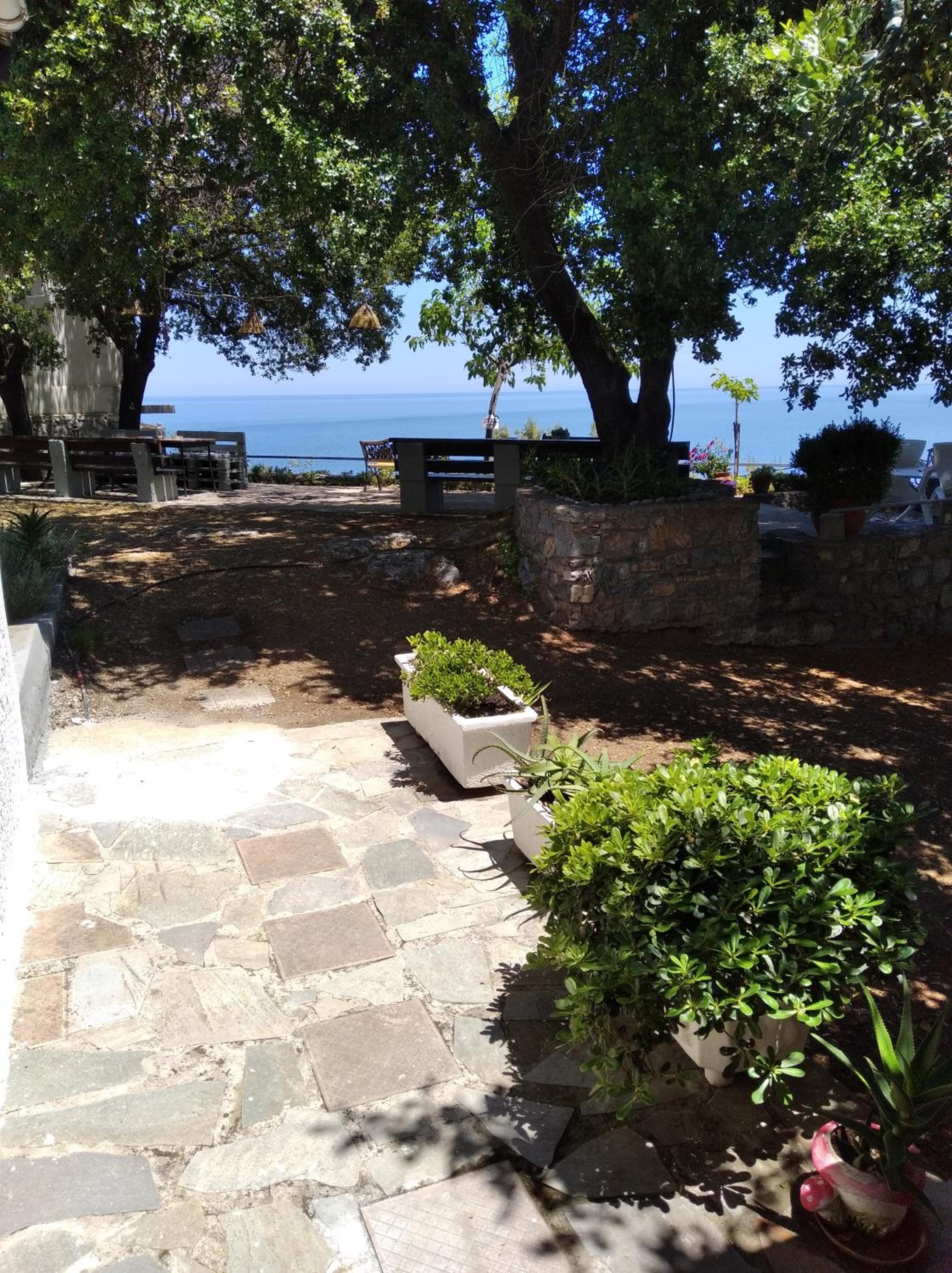 Apartment with Garden View - Photo 21
