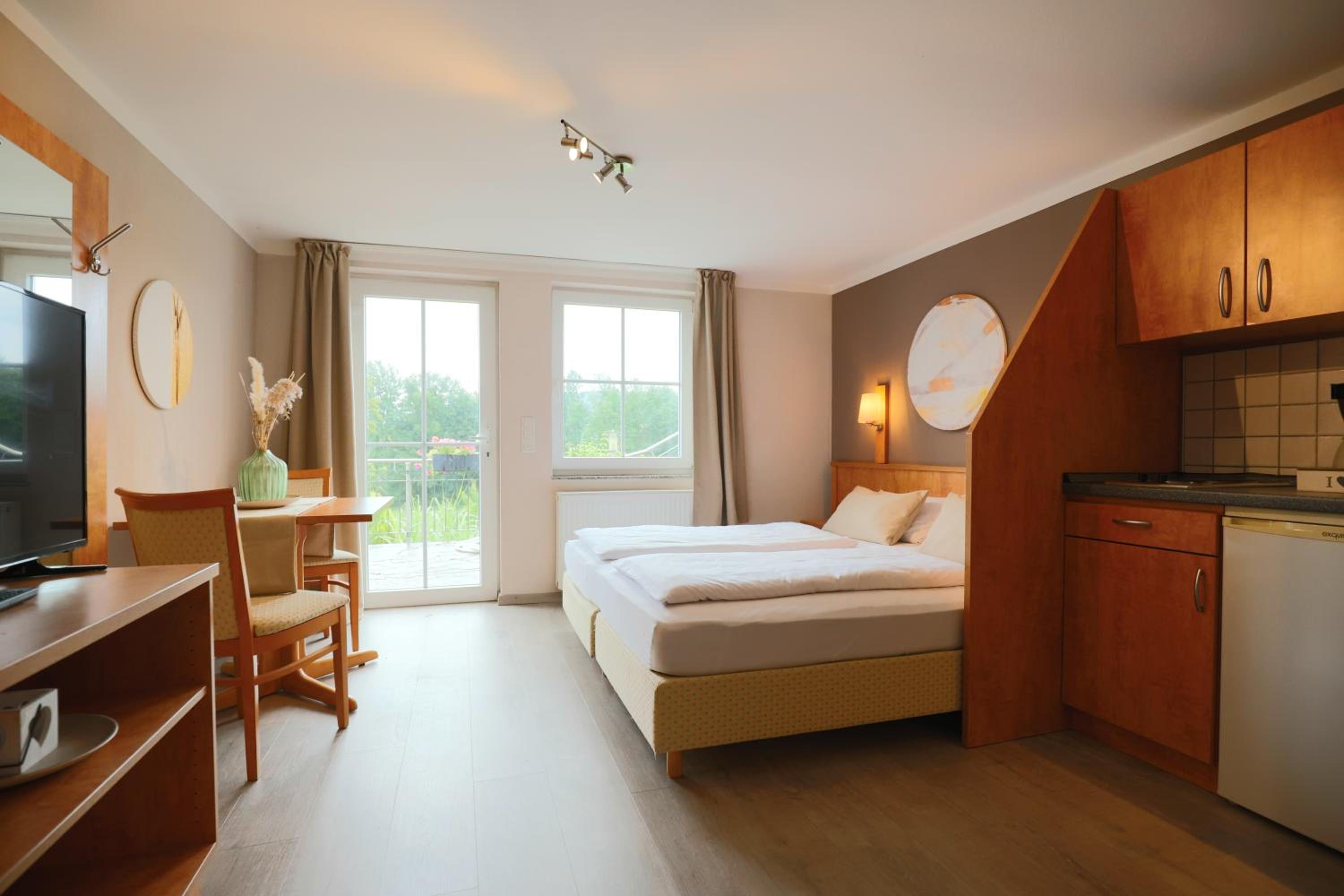 Apartment with Garden View - Photo 10