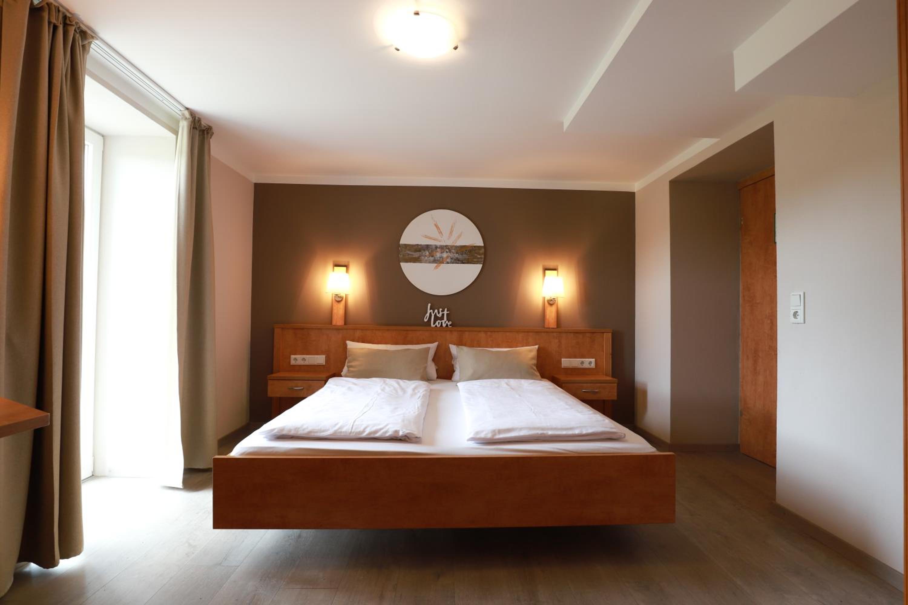 Apartment - Ground Floor - Photo 3