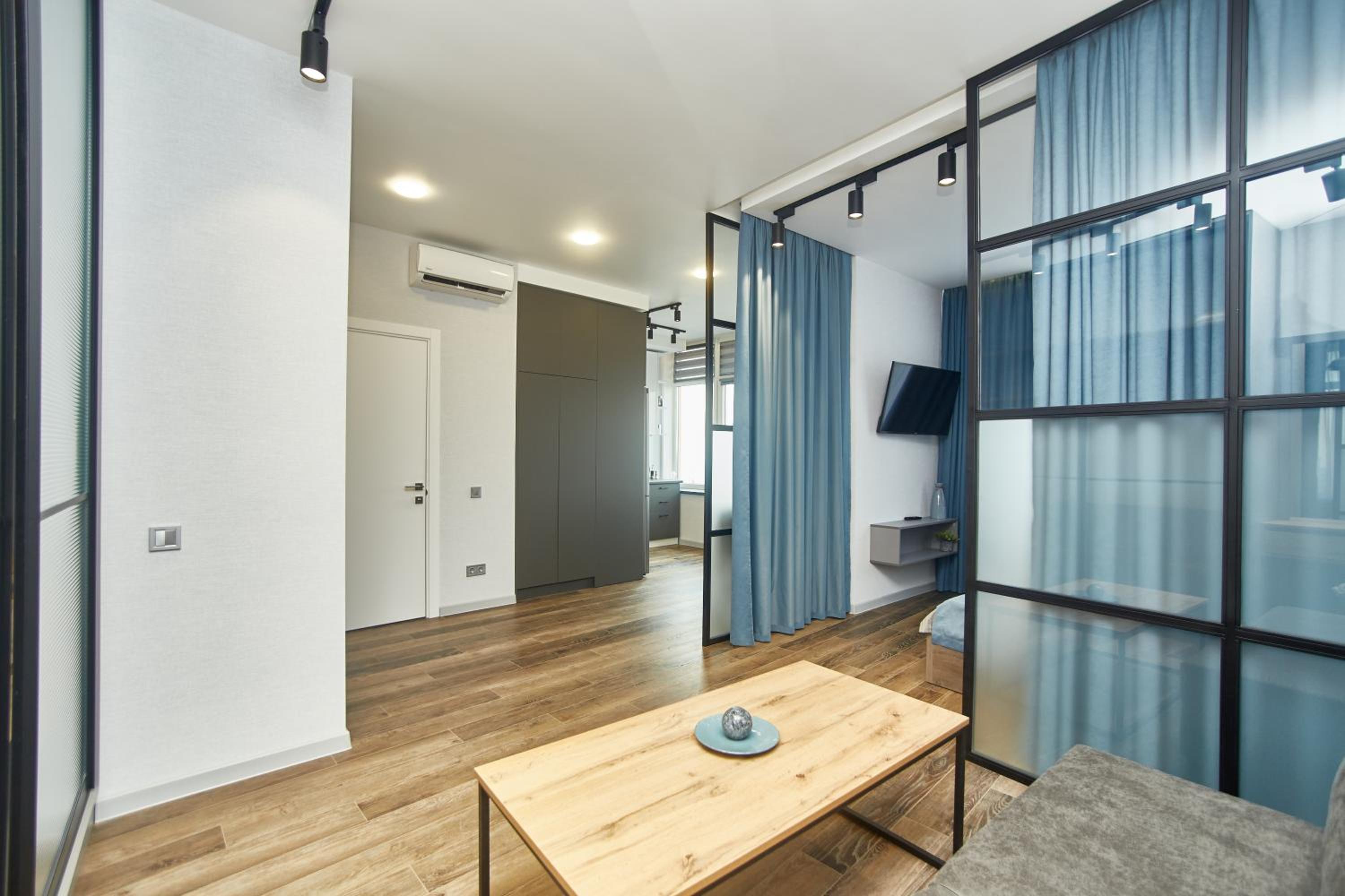 Apartment with Sea View photo 2