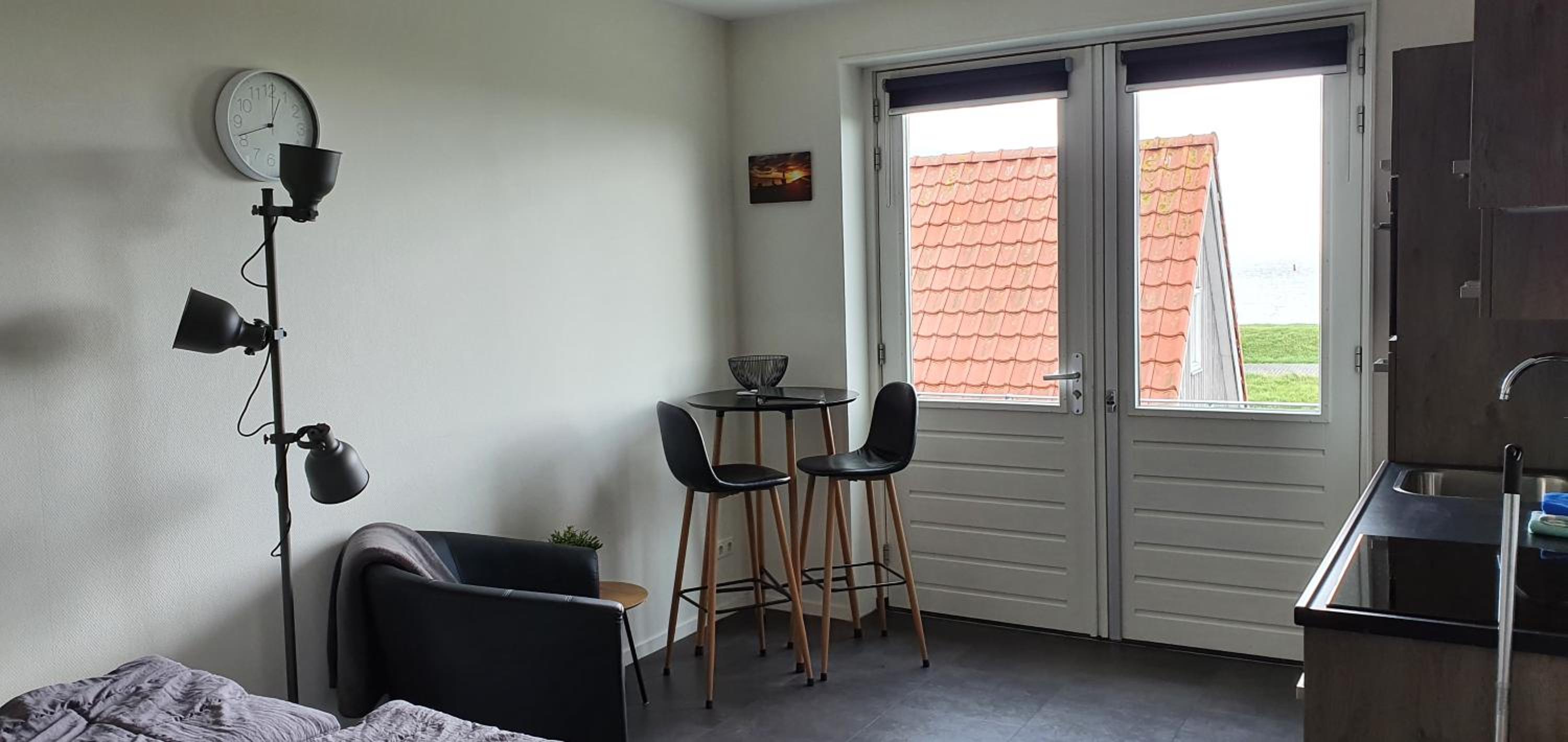 Studio with Sea View photo 1