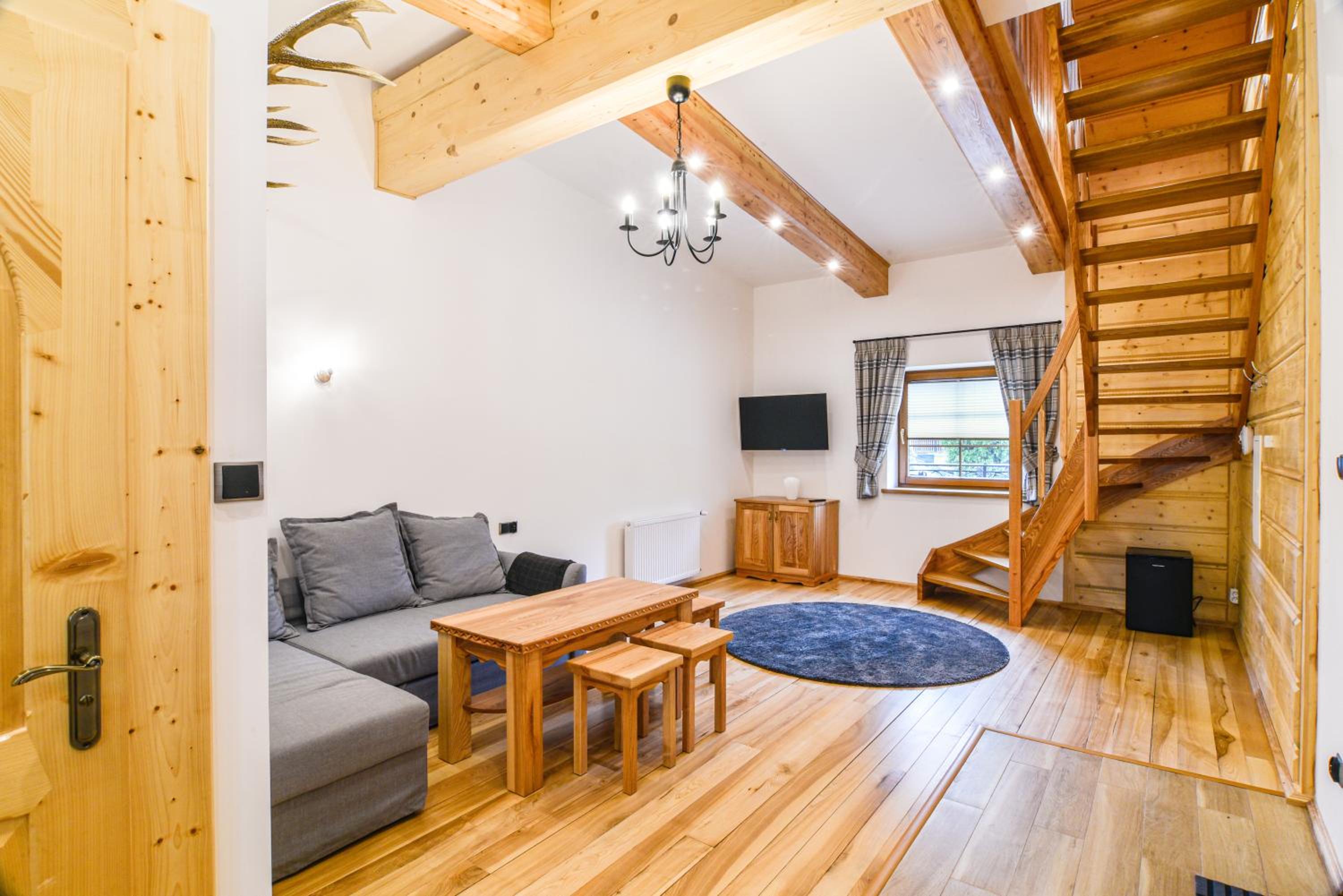 Apartment - Split Level