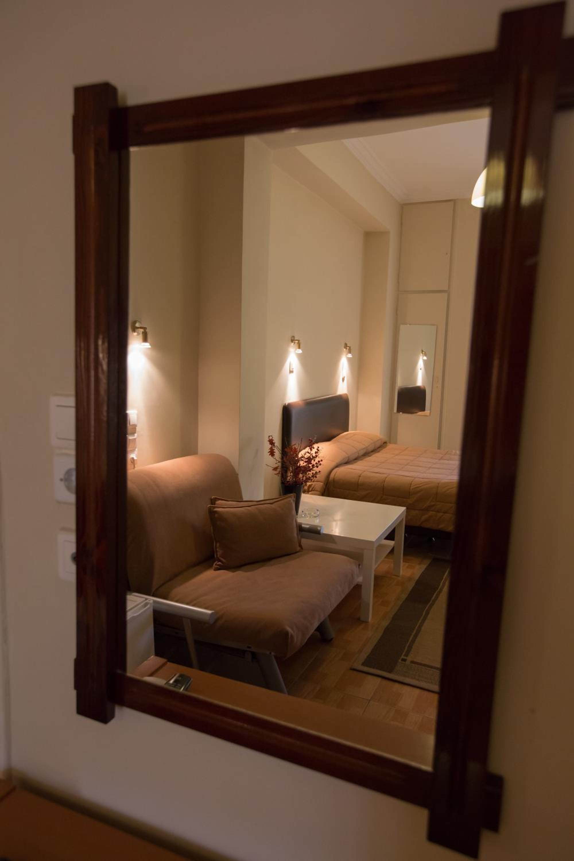 Standard Twin Room - Photo 5