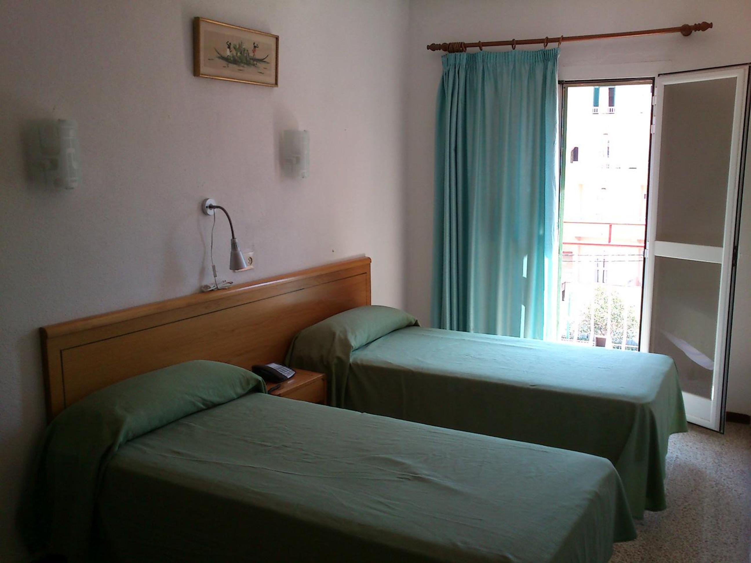 Twin Room photo 1