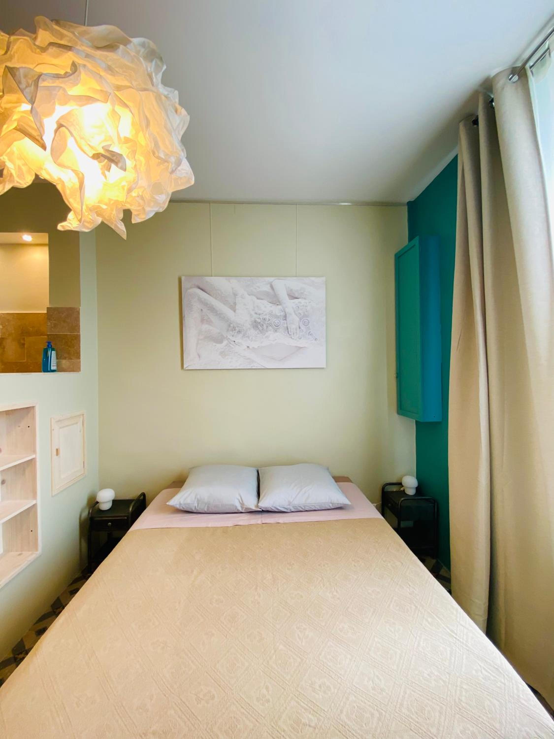 Double or Twin Room - Photo 2