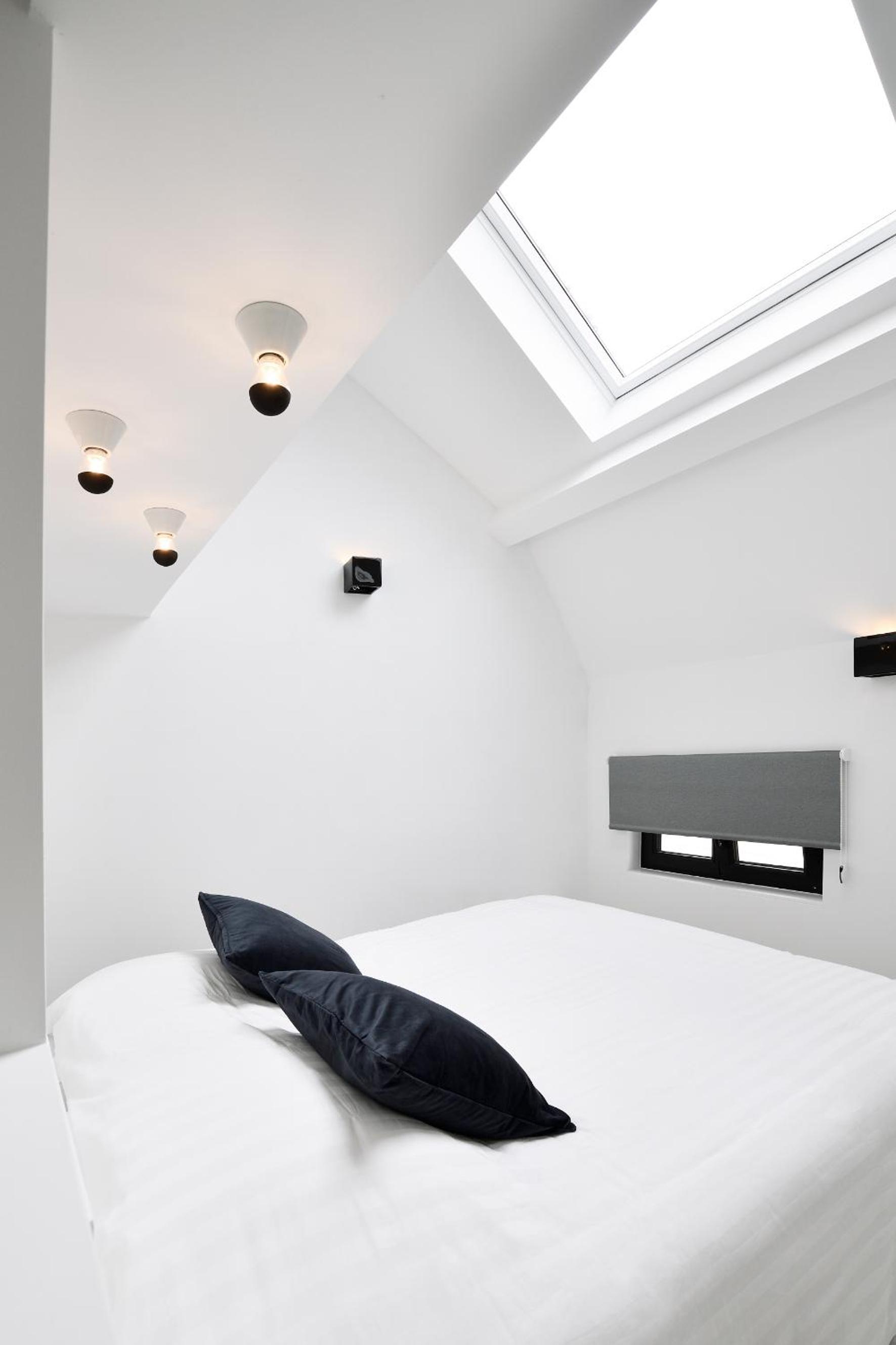 One-Bedroom Apartment - Photo 5