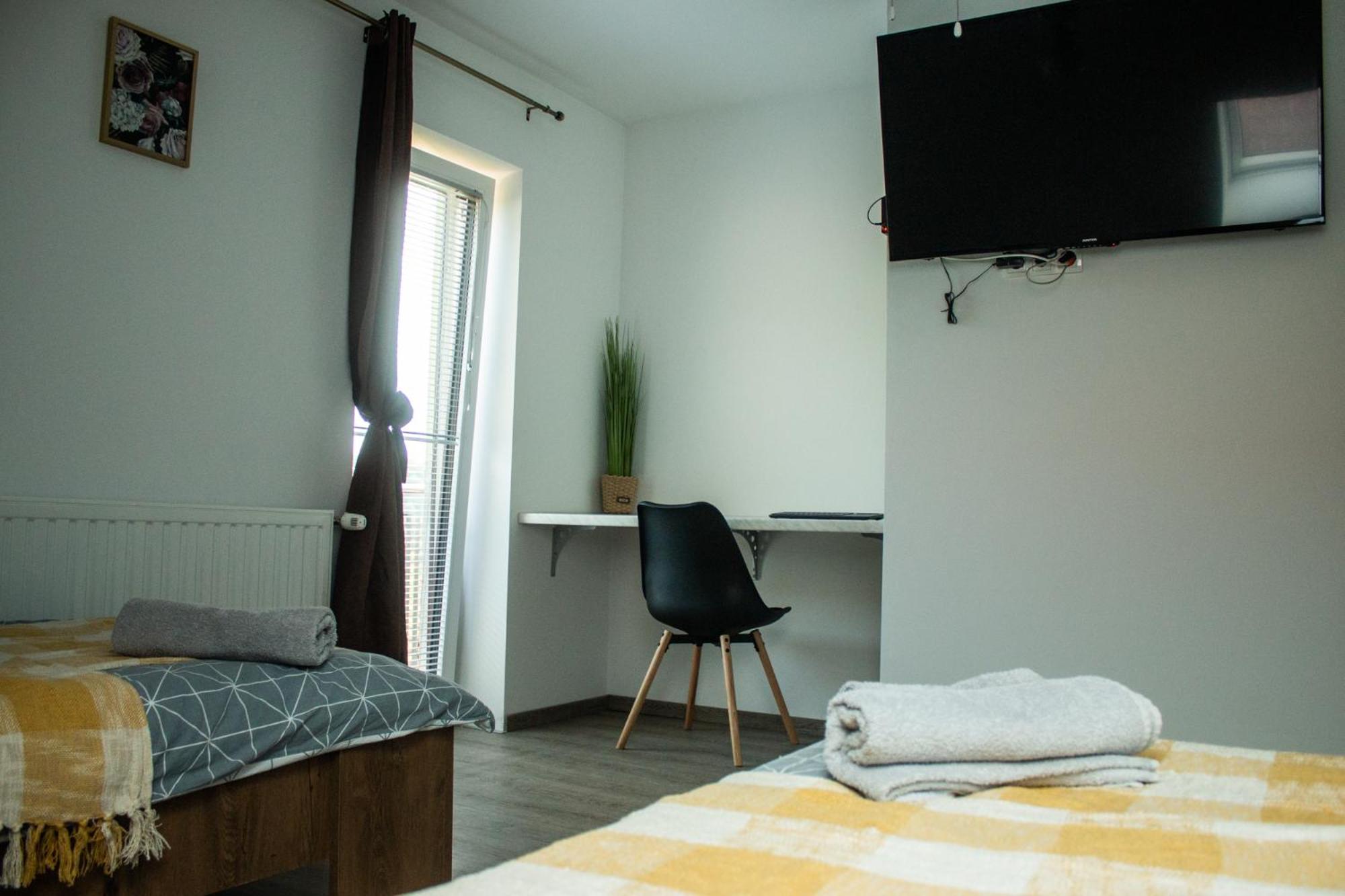 Deluxe Double Room with Shower photo 1