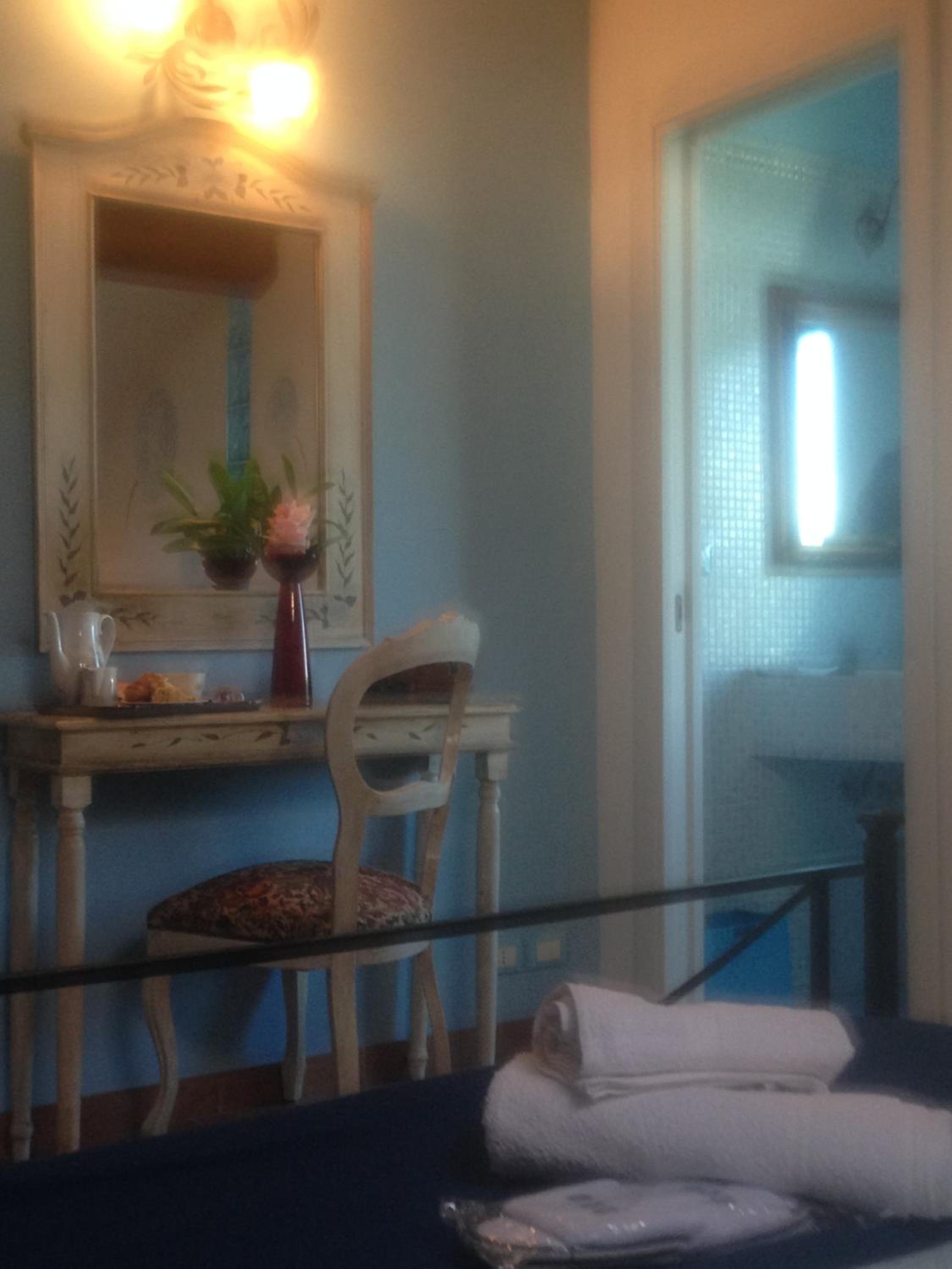 Deluxe Double Room photo 2