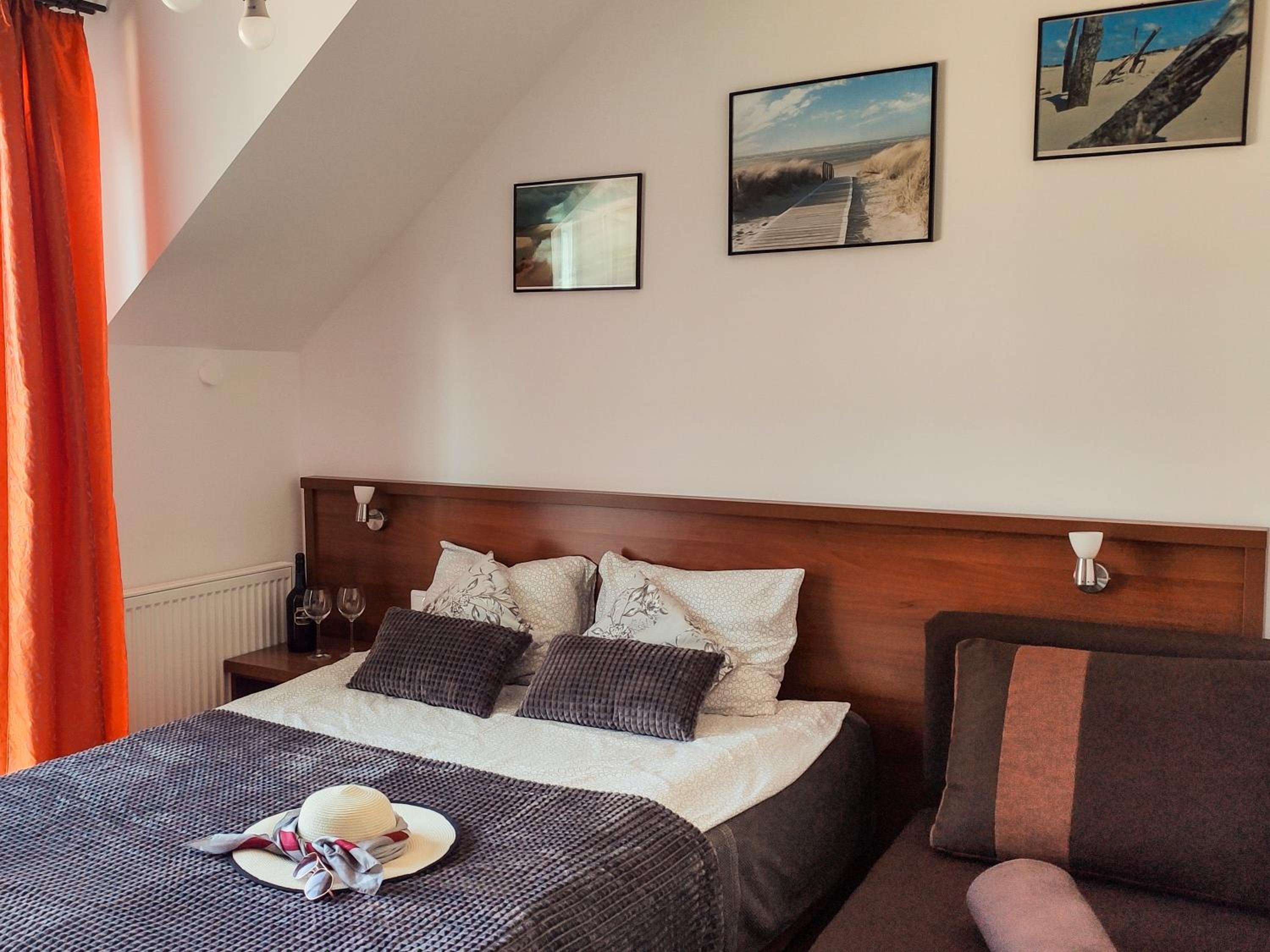 Double Room - Photo 4