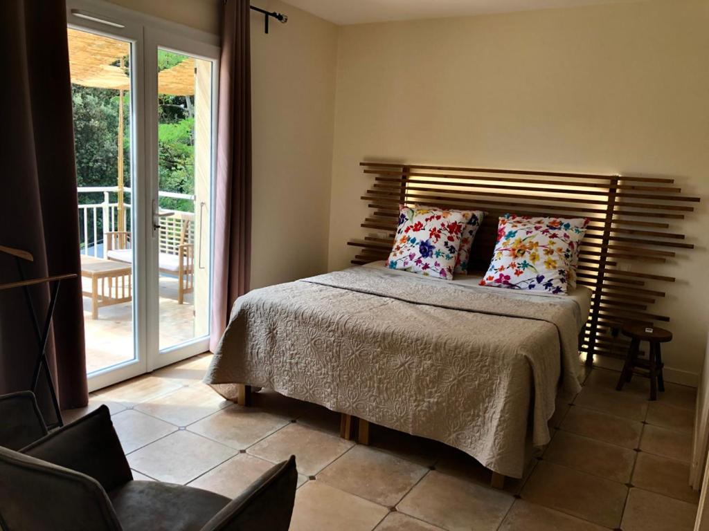Two-Bedroom Suite photo 2