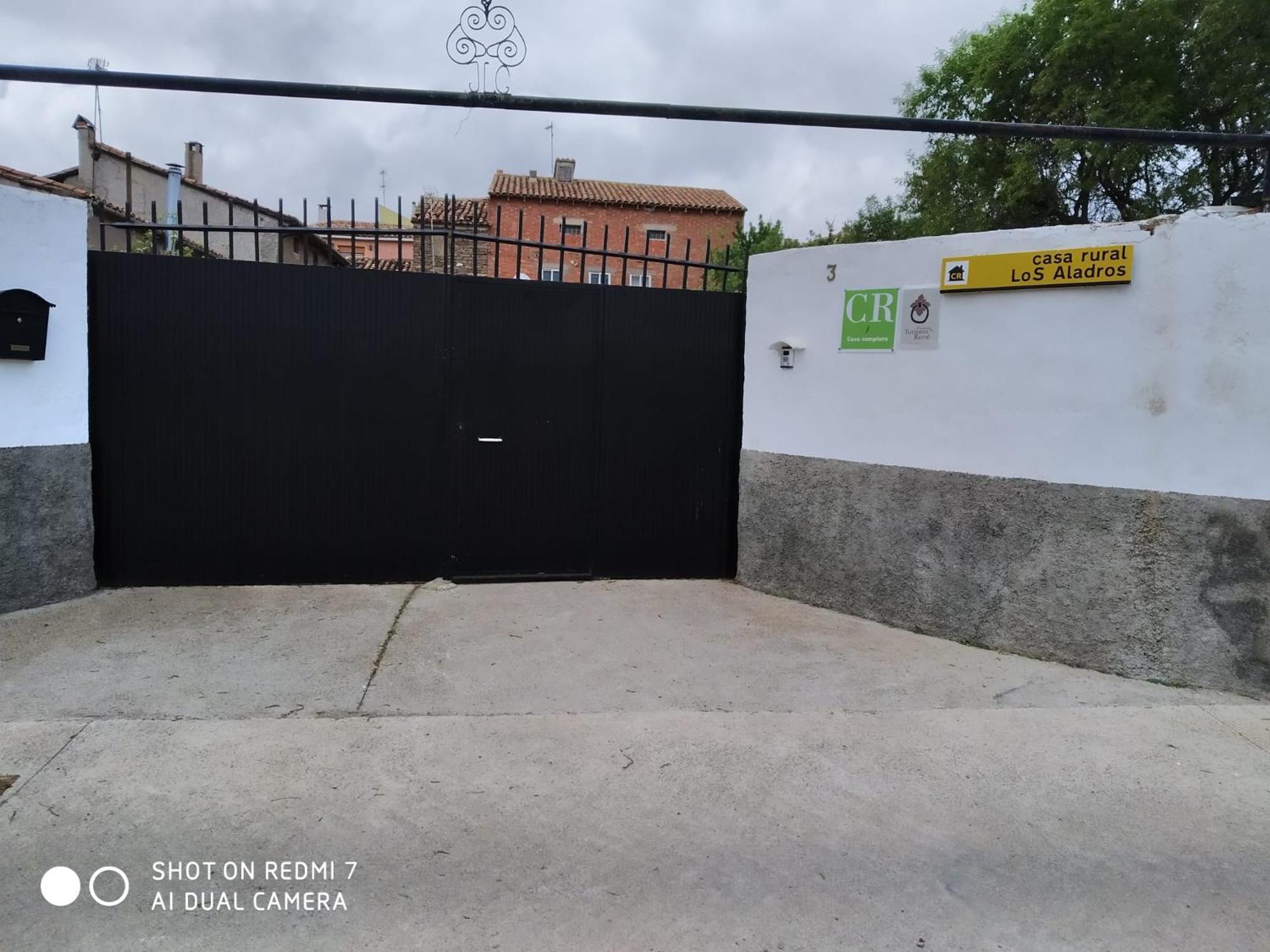 Three-Bedroom House - Photo 12