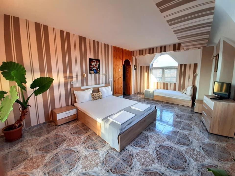 Standard Triple Room photo 1