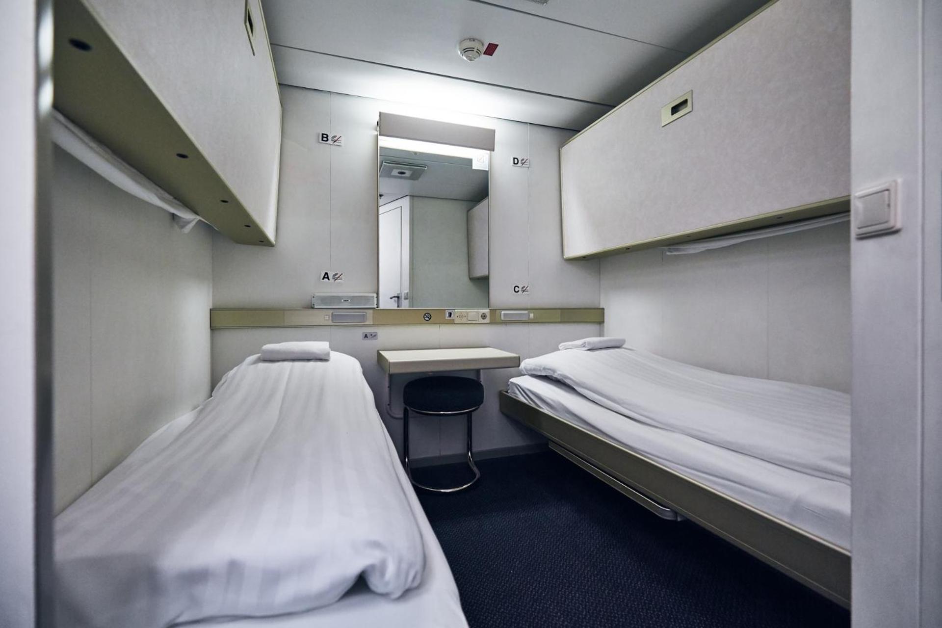 Standard inside cabin photo 1