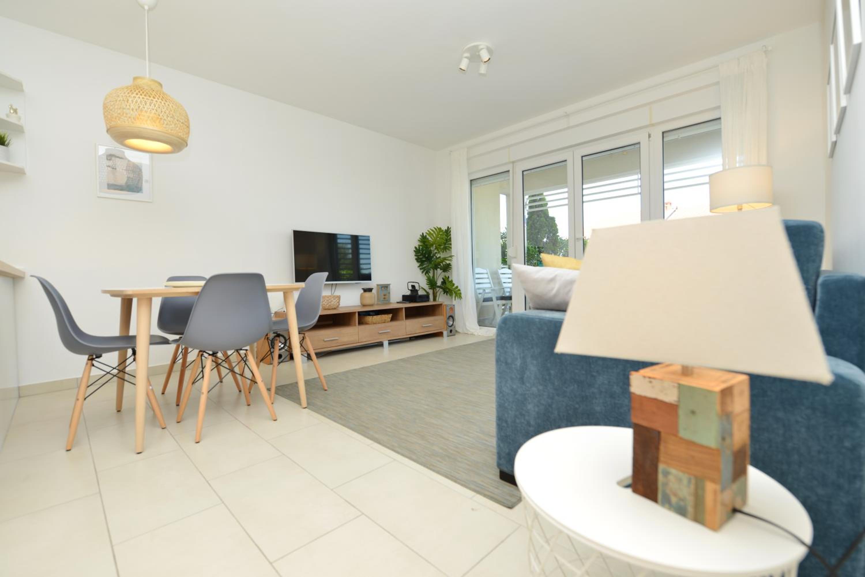 Apartment photo 3
