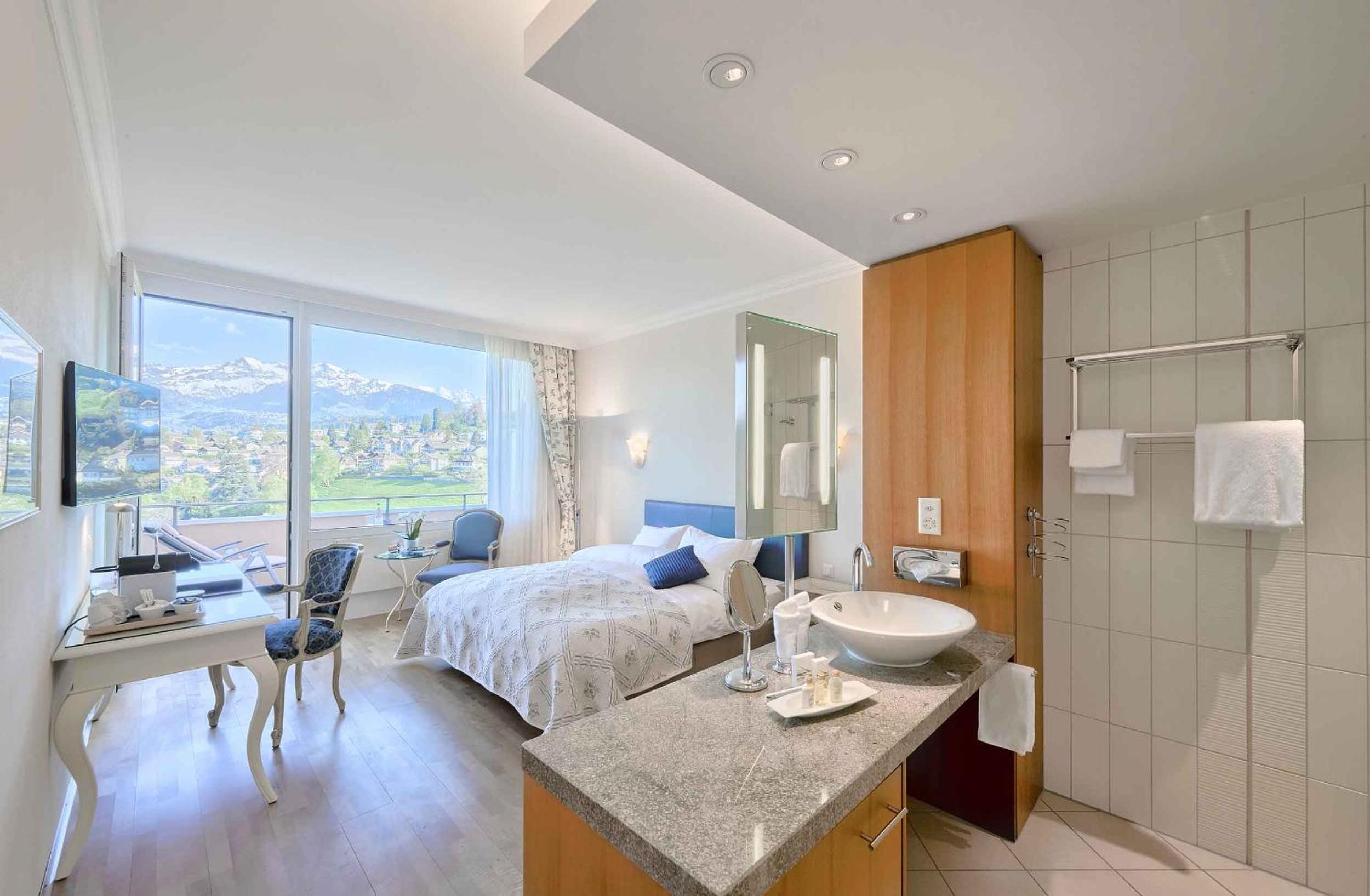 Comfort Double Room with Bay View - Photo 1