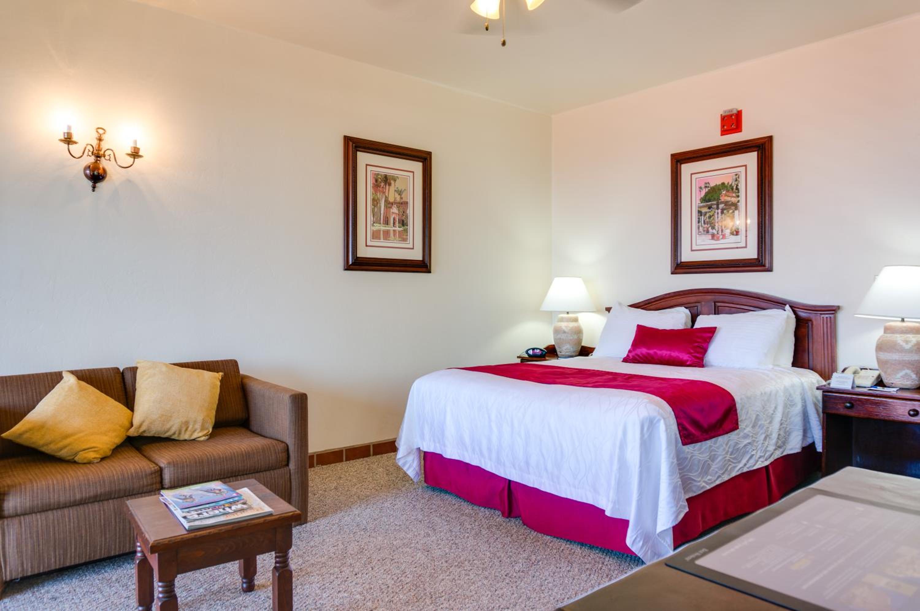 Queen Room with Two Queen Beds with Sofa Bed - Photo 1