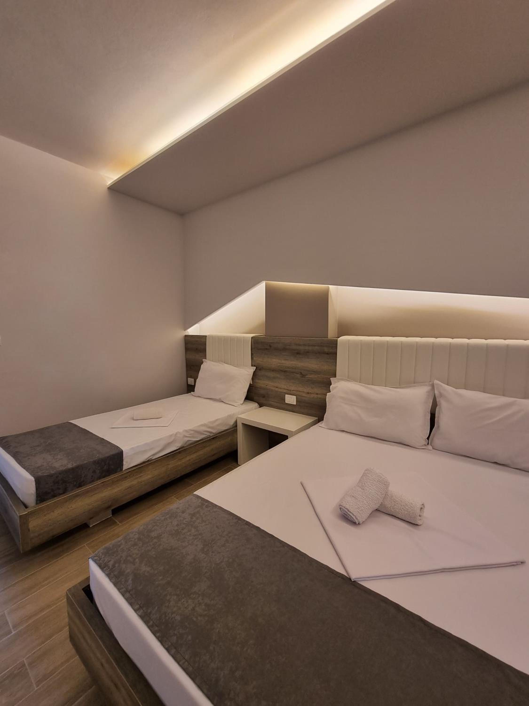 Budget Triple Room photo 2