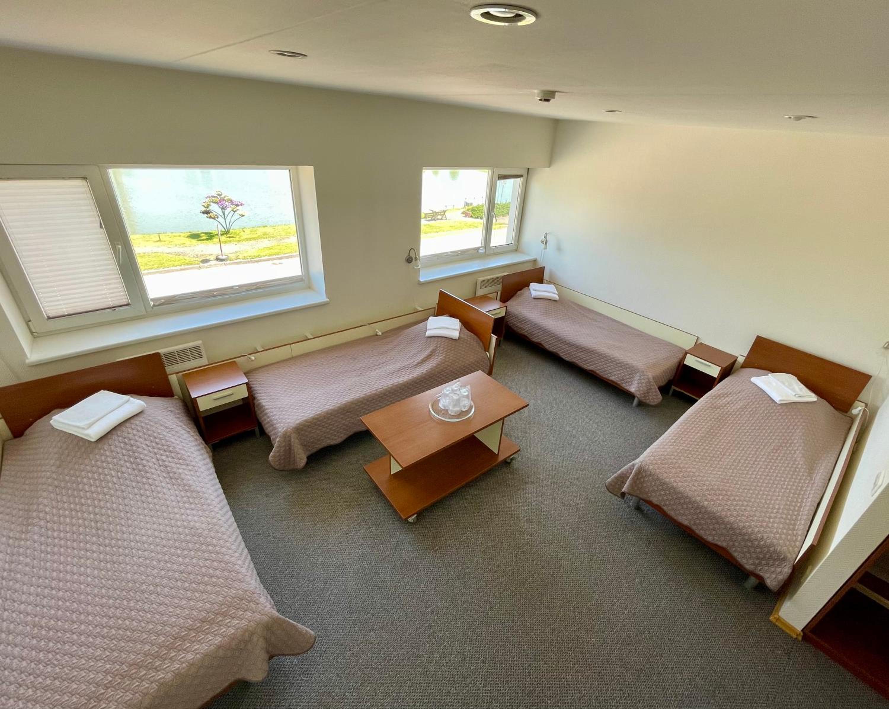 Quadruple Room - Photo 2