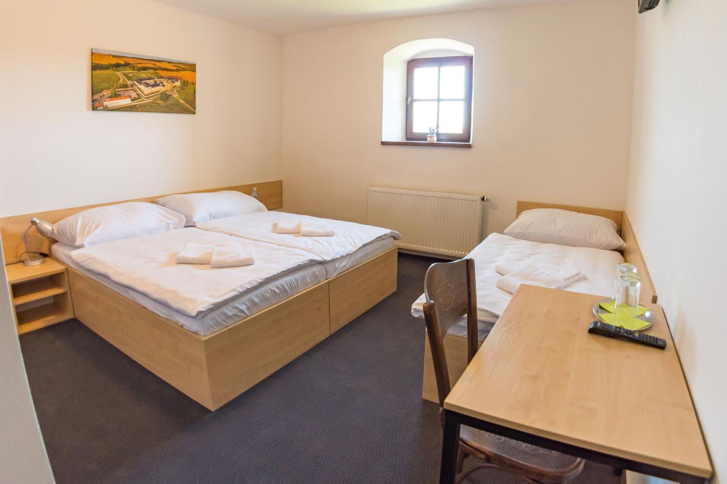 Triple Room with Shared Bathroom
