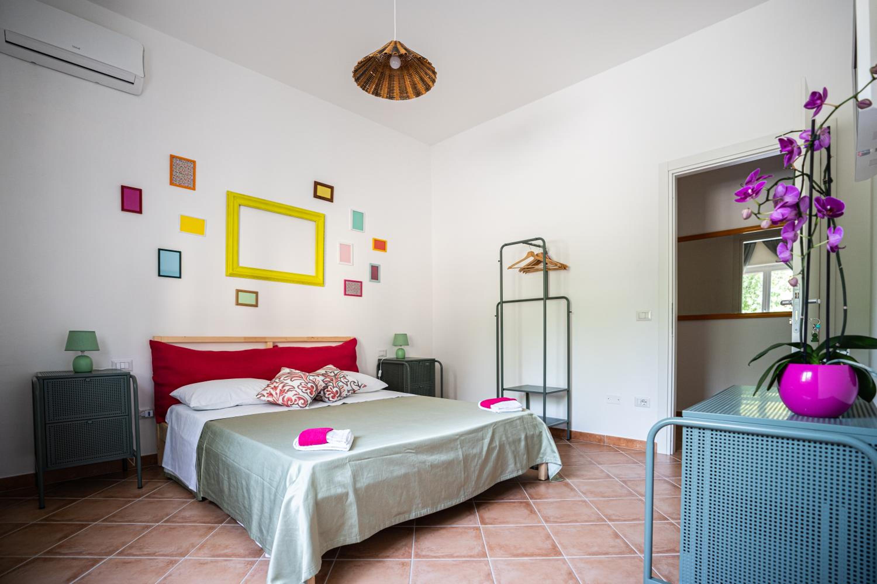 Double Room with Private Bathroom - Photo 1