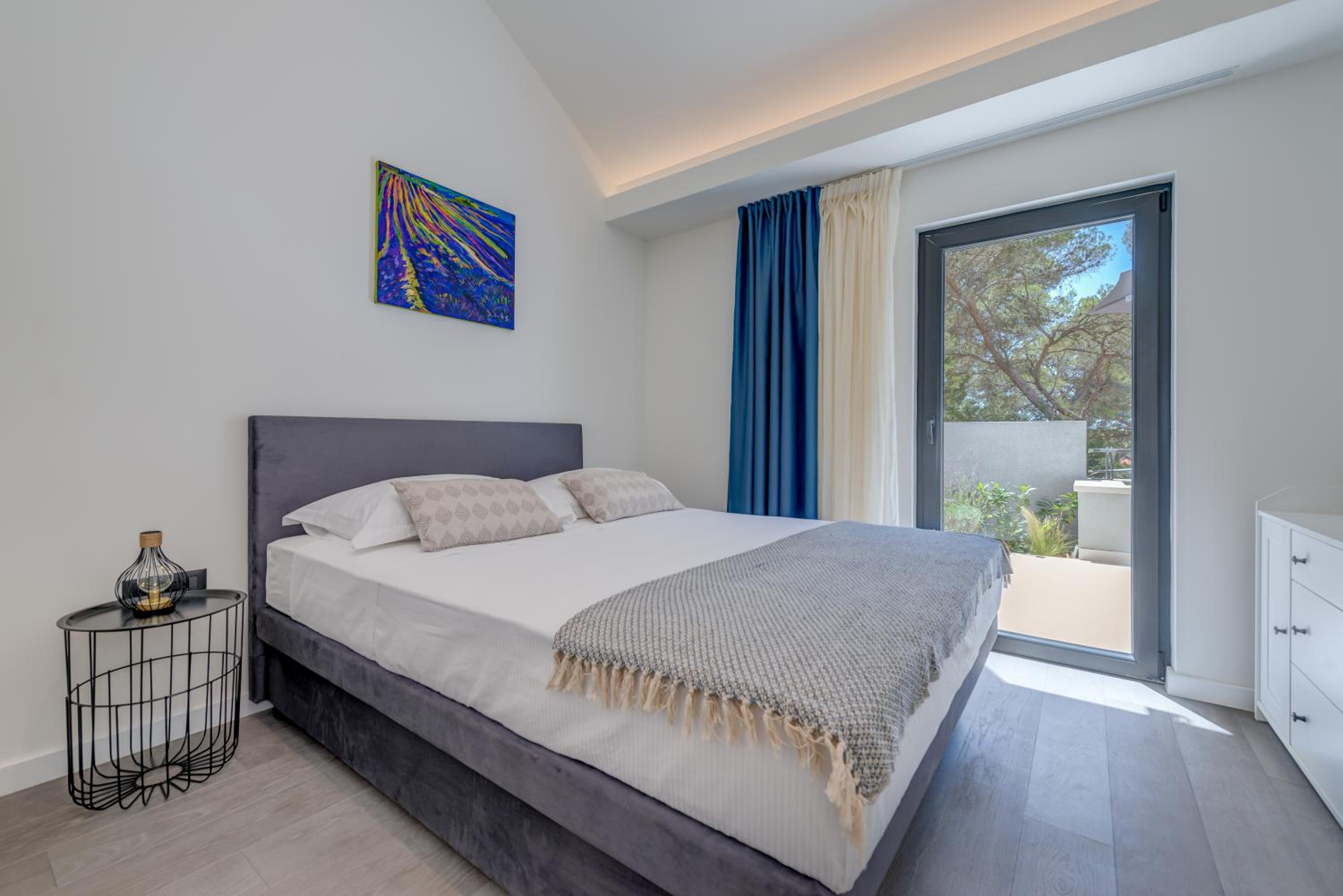 Three-Bedroom Villa photo 3