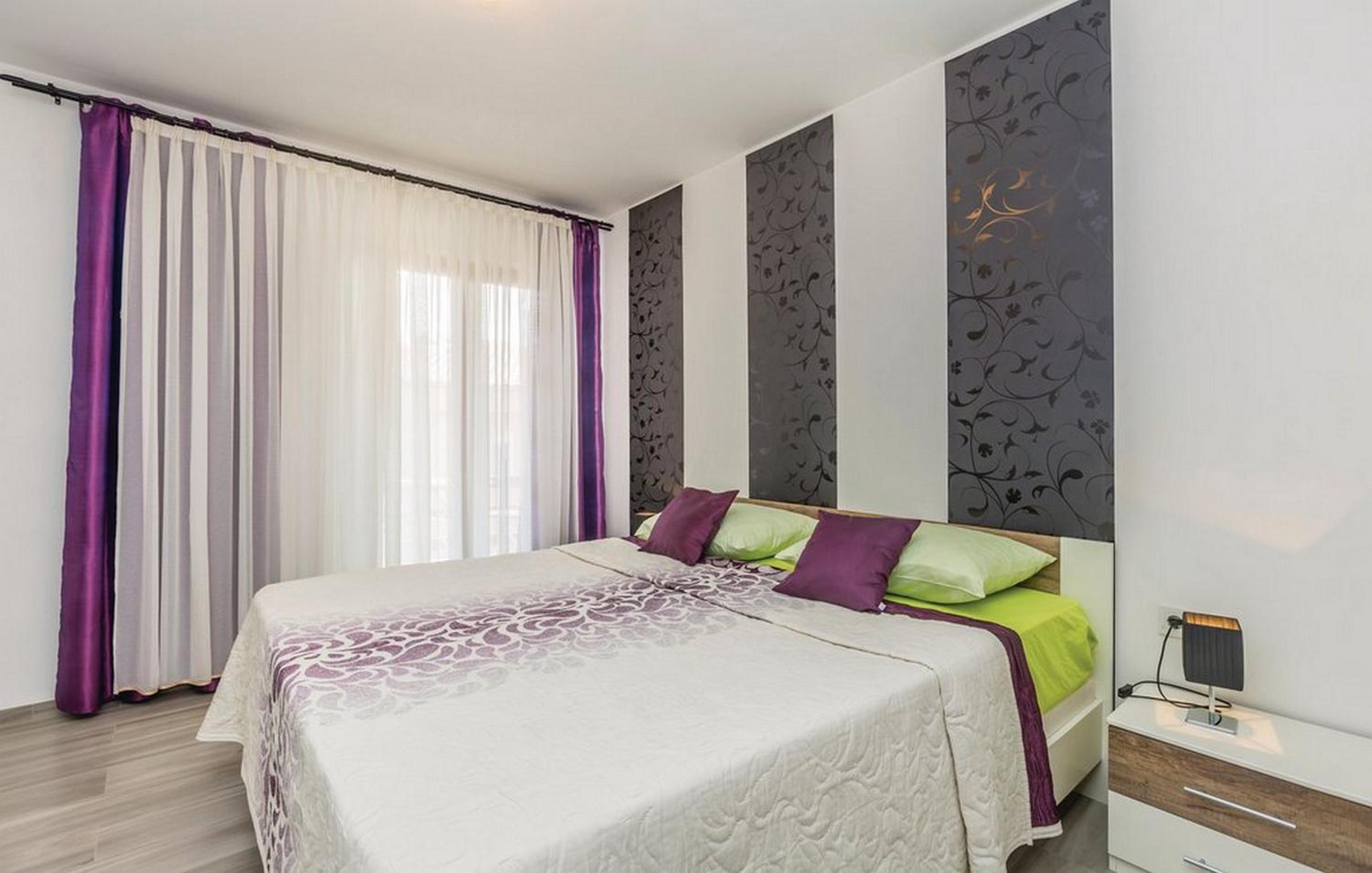 Two Bedroom Apartment with Terrace and Sea View - Photo 27