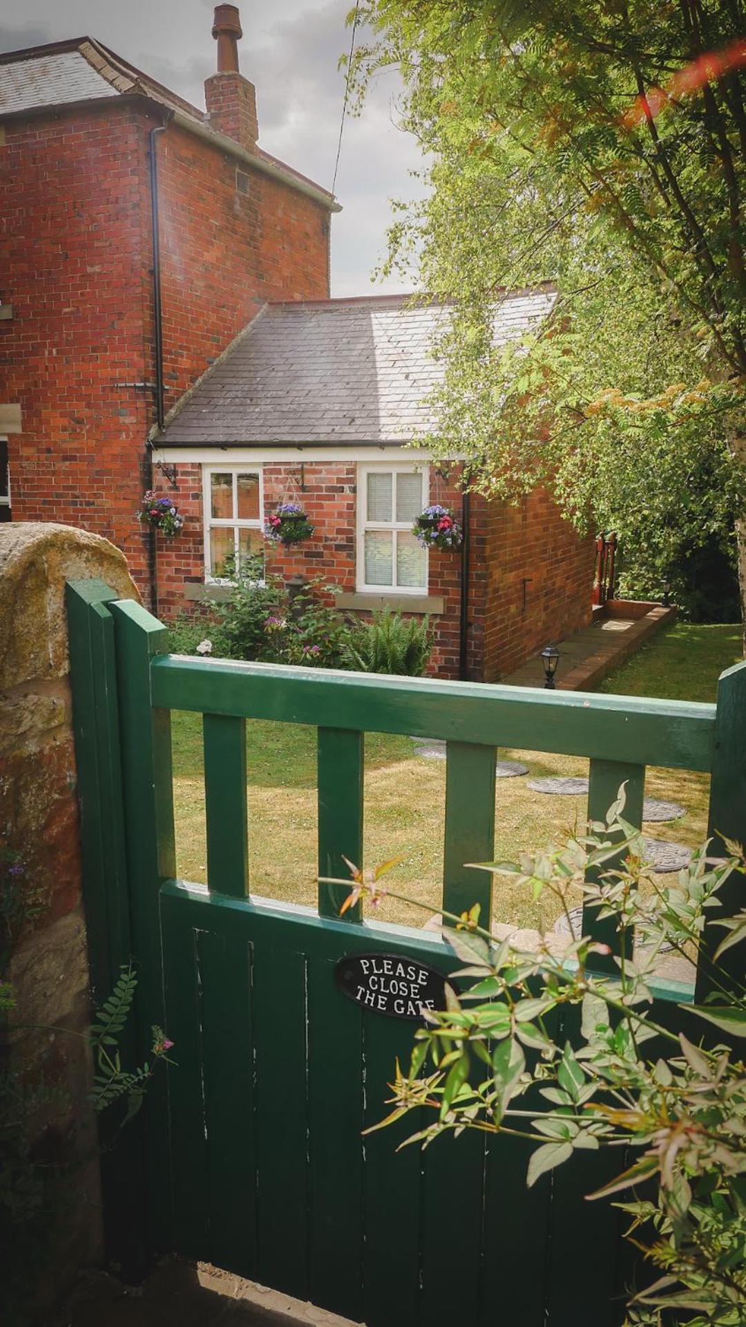 One-Bedroom House photo 2