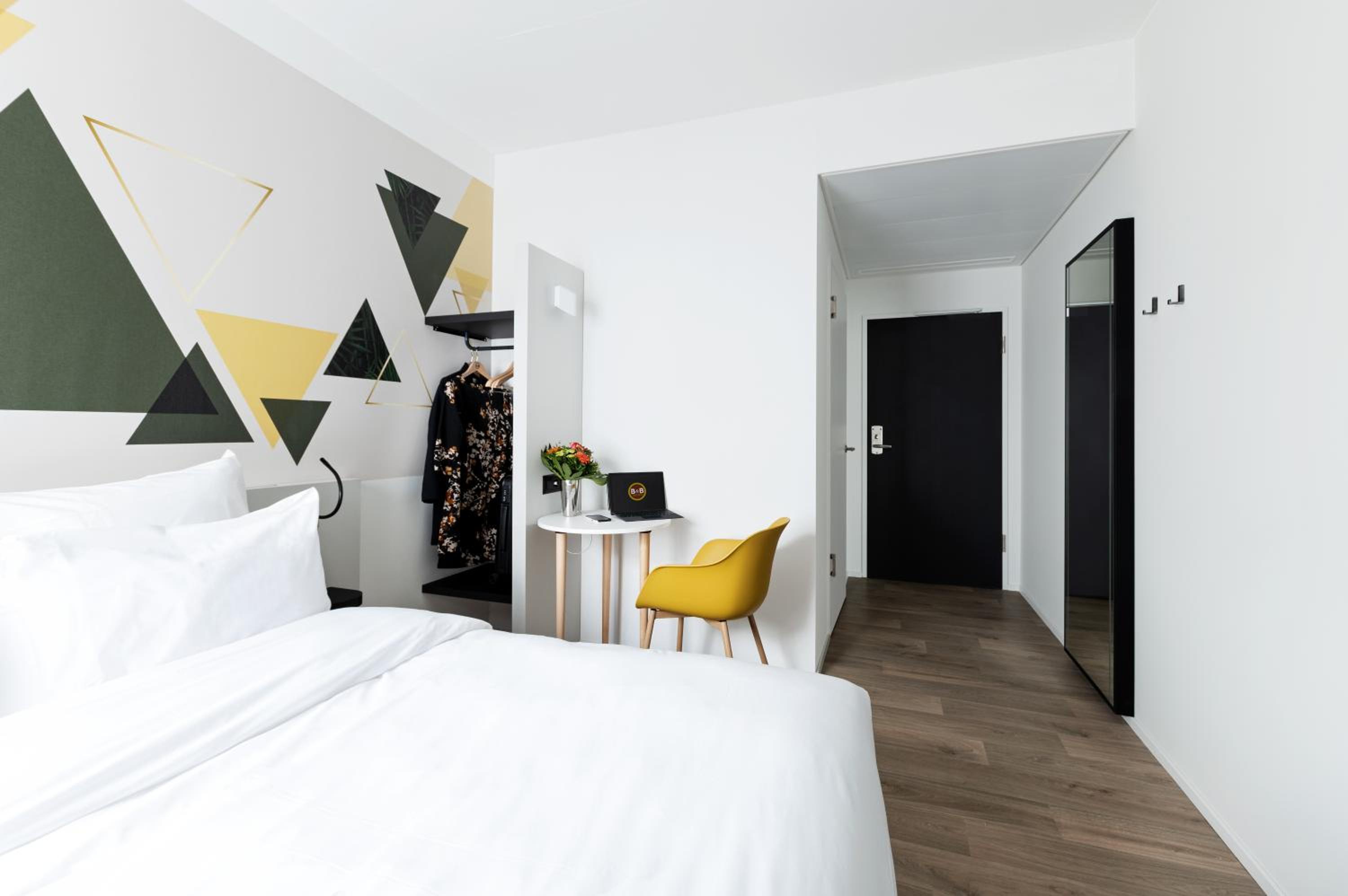 Double Room - Photo 4
