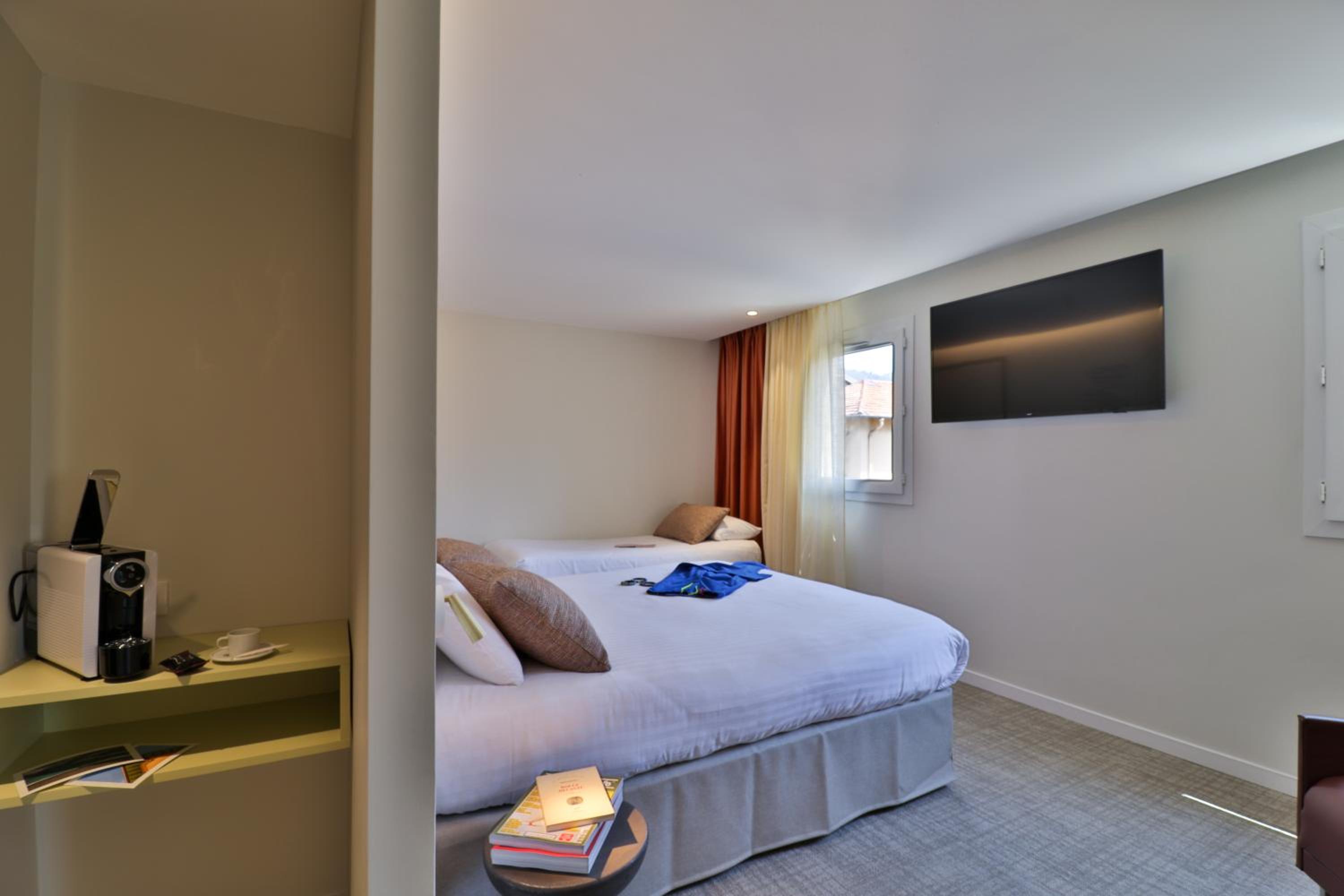 Privilege Family Room - Photo 5
