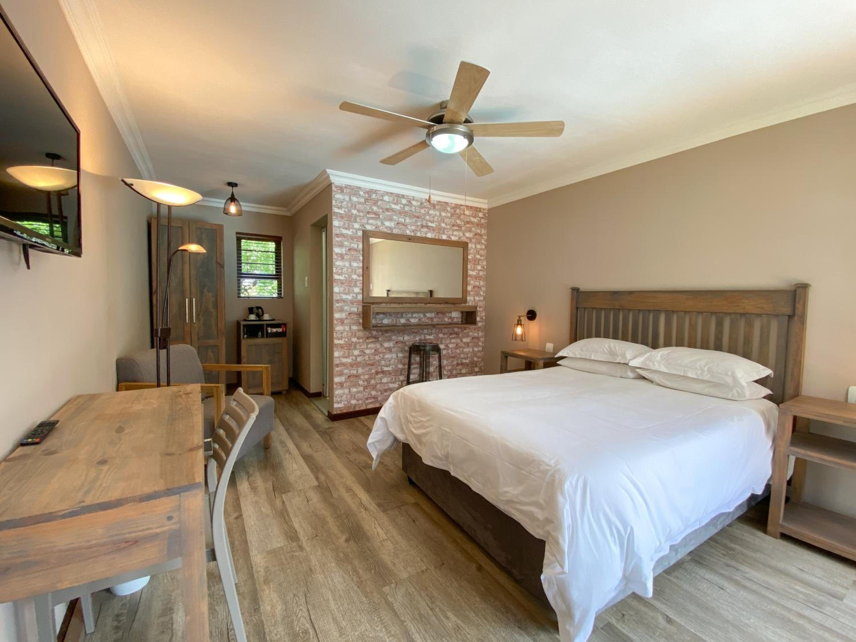 Courtyard Room Double Bed