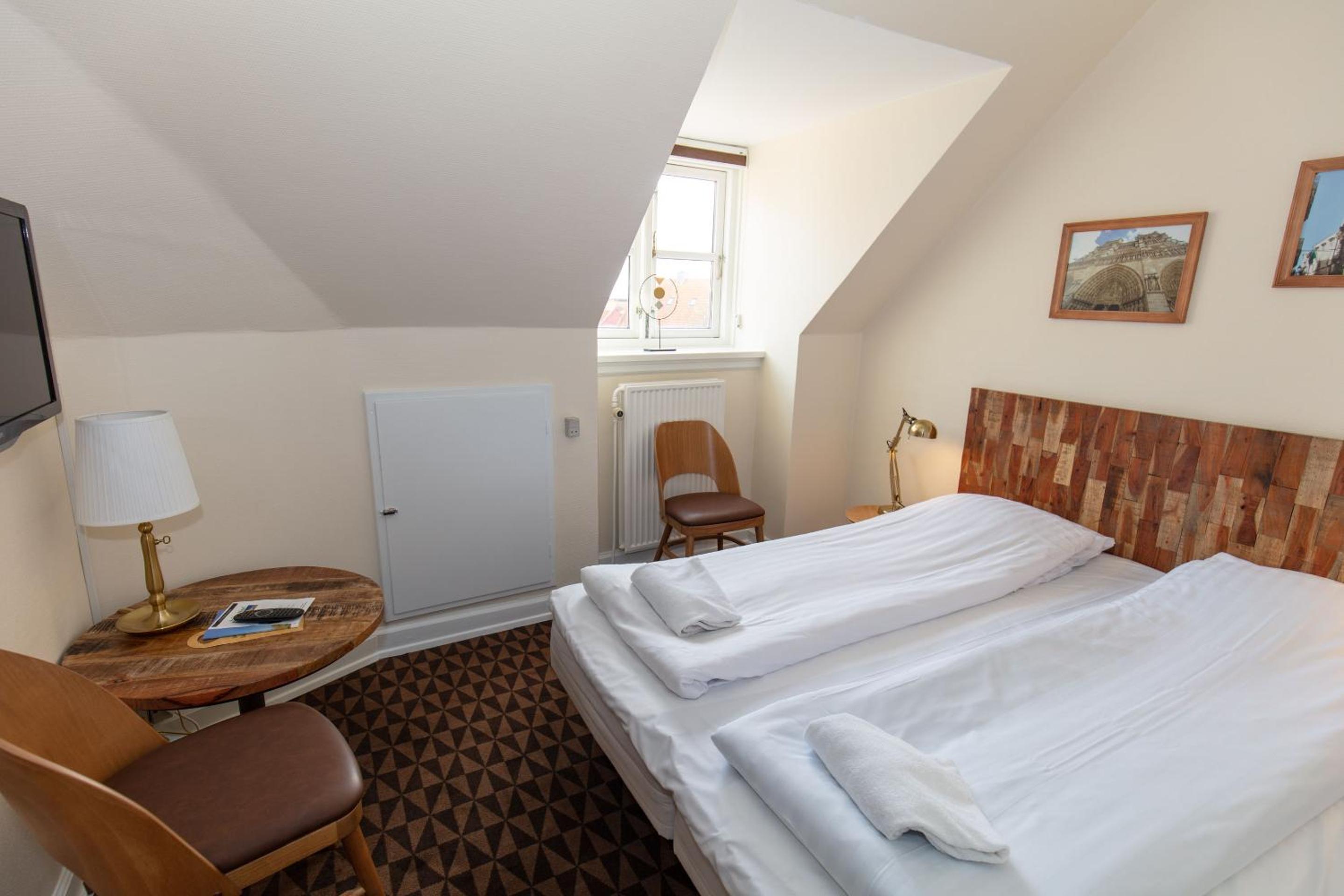 Economy Double Room