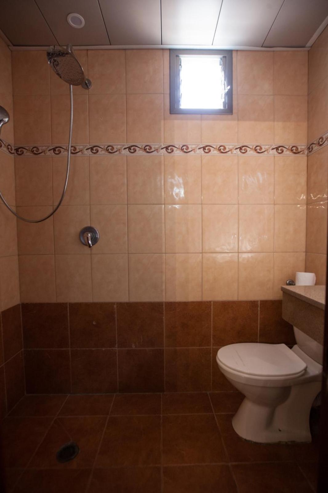 Standard Triple Room photo 2