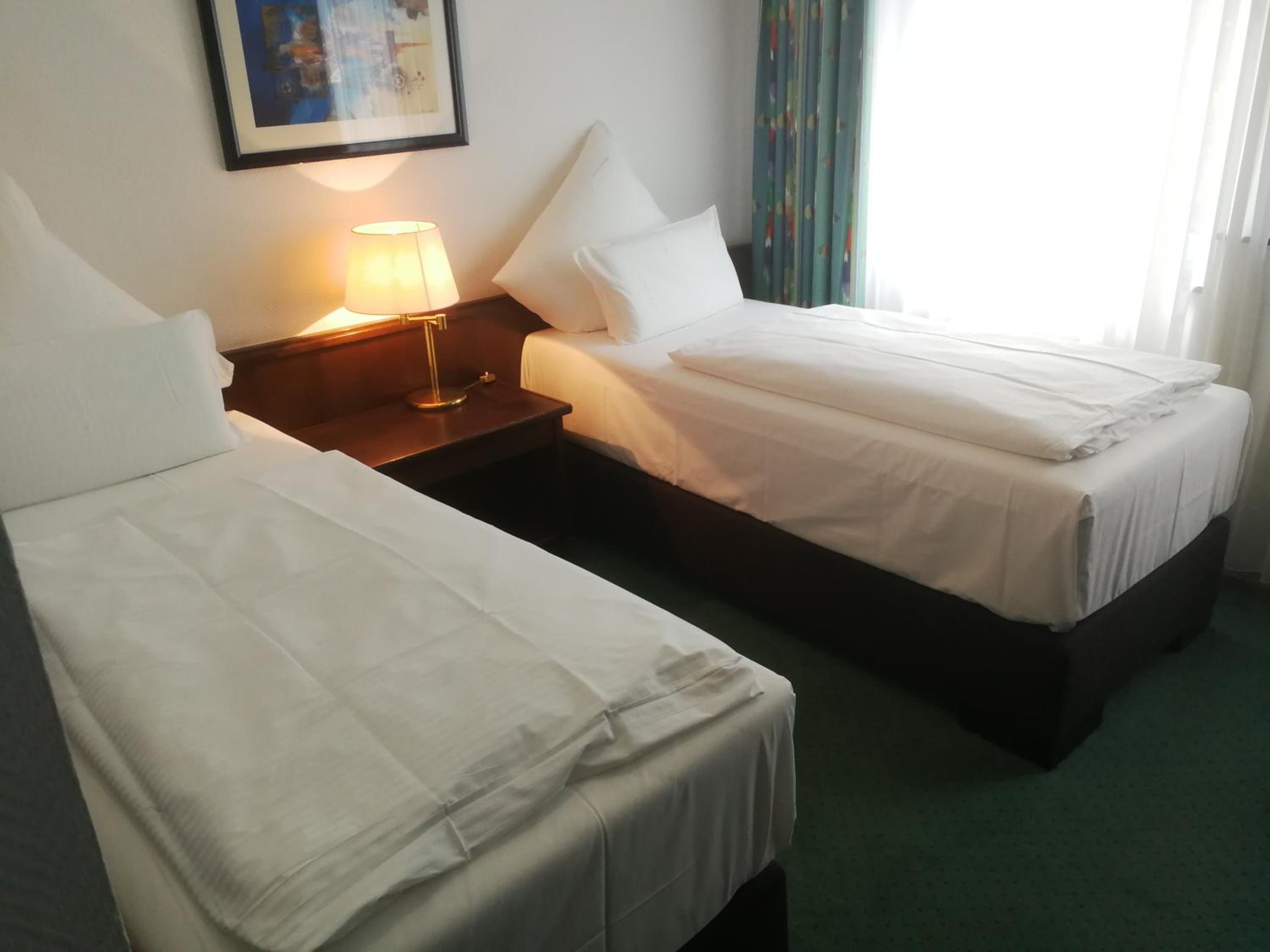 Double Room - Photo 2