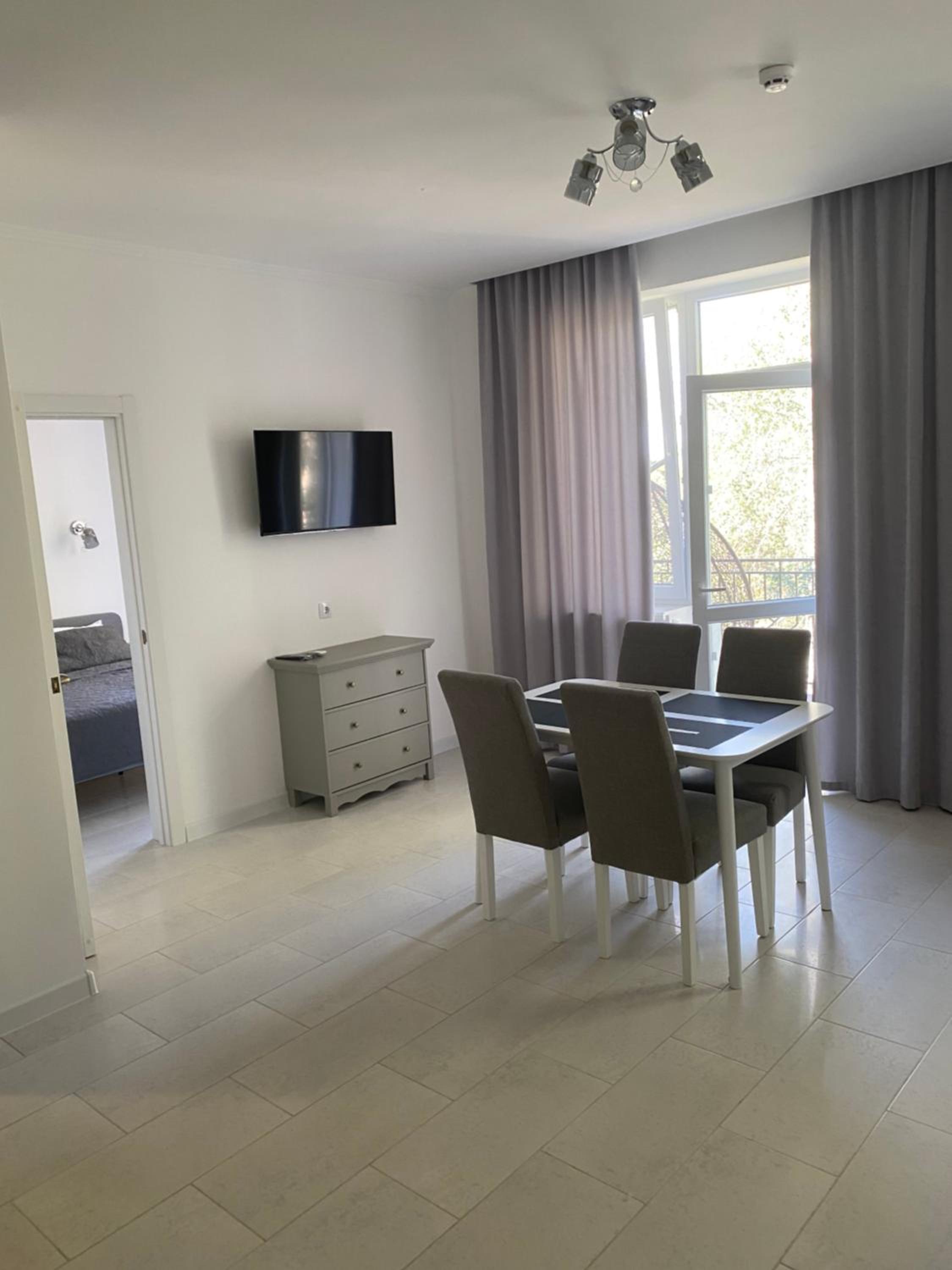 Apartment with Terrace photo 3