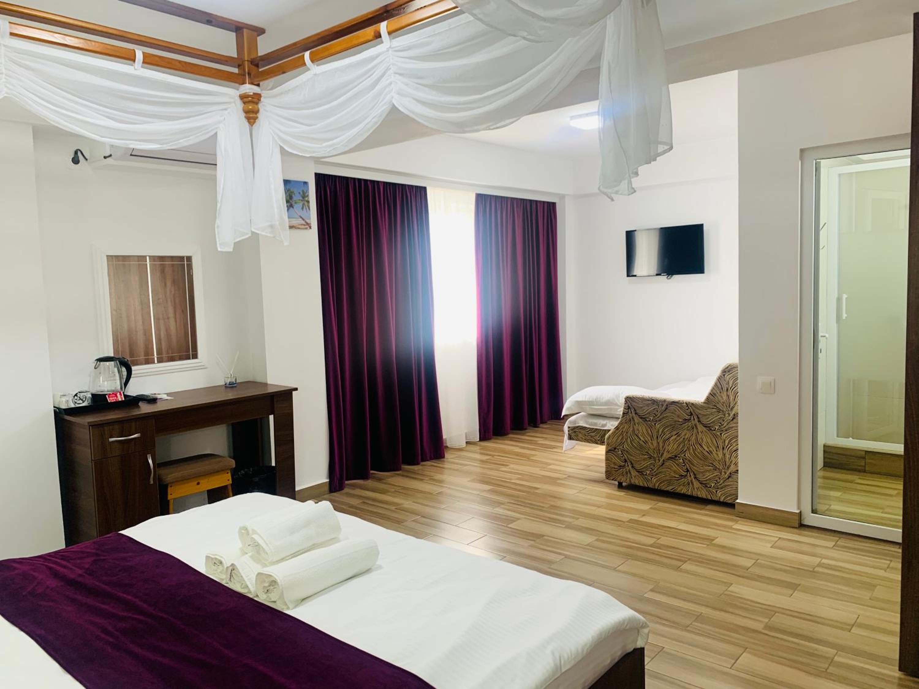 Triple Room photo 2