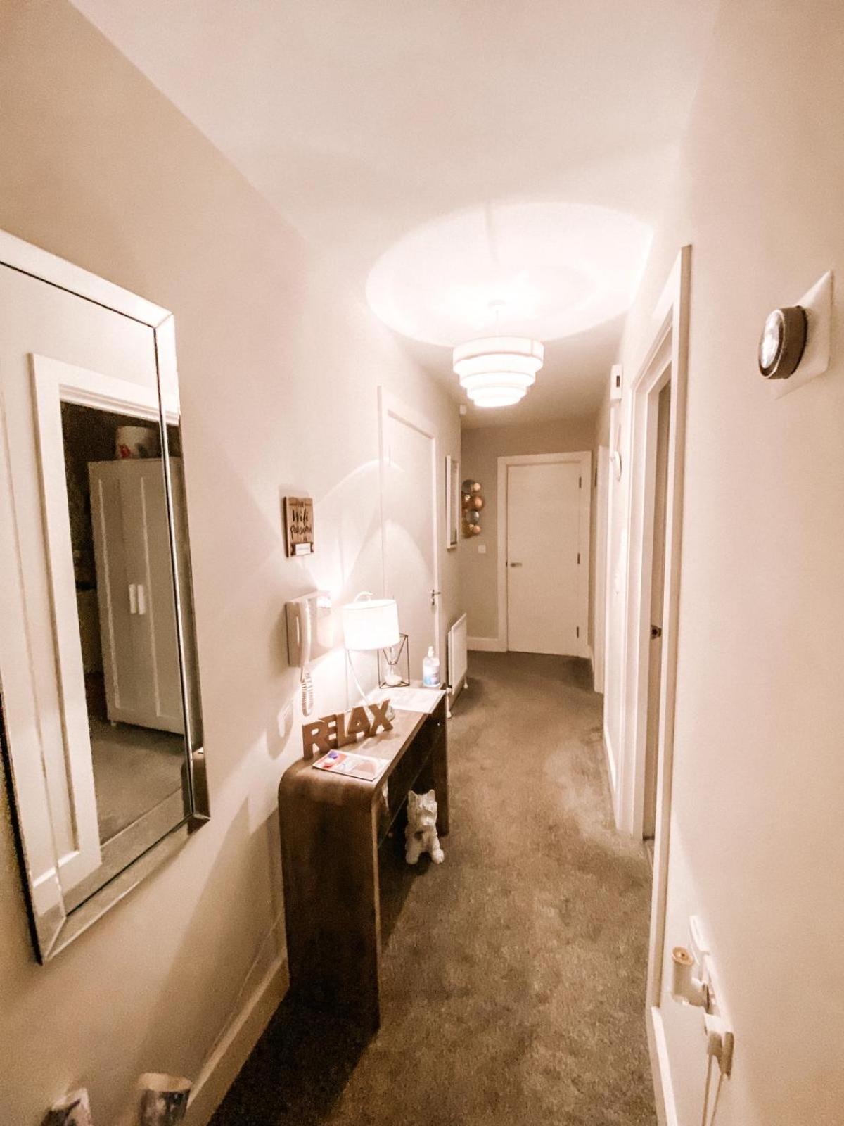 Two-Bedroom Apartment - Photo 33
