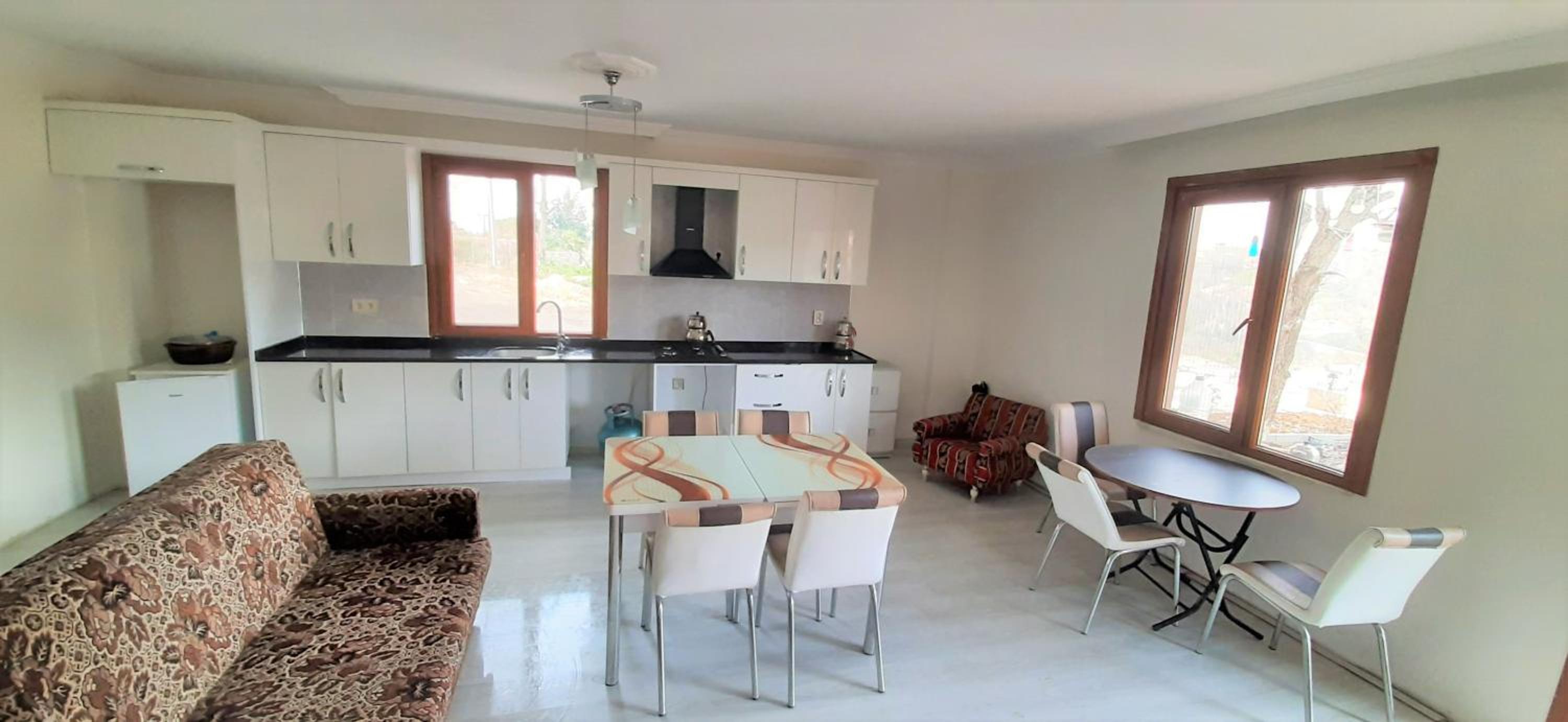 Three-Bedroom Apartment - Photo 25