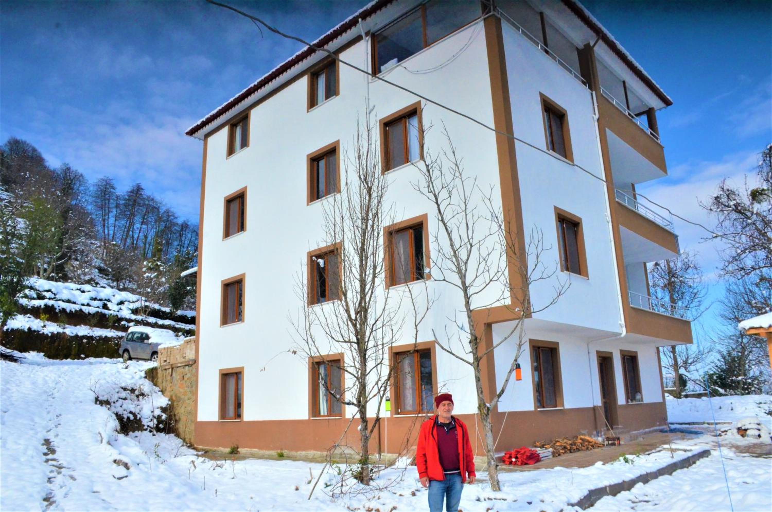 Three-Bedroom Apartment - Photo 26