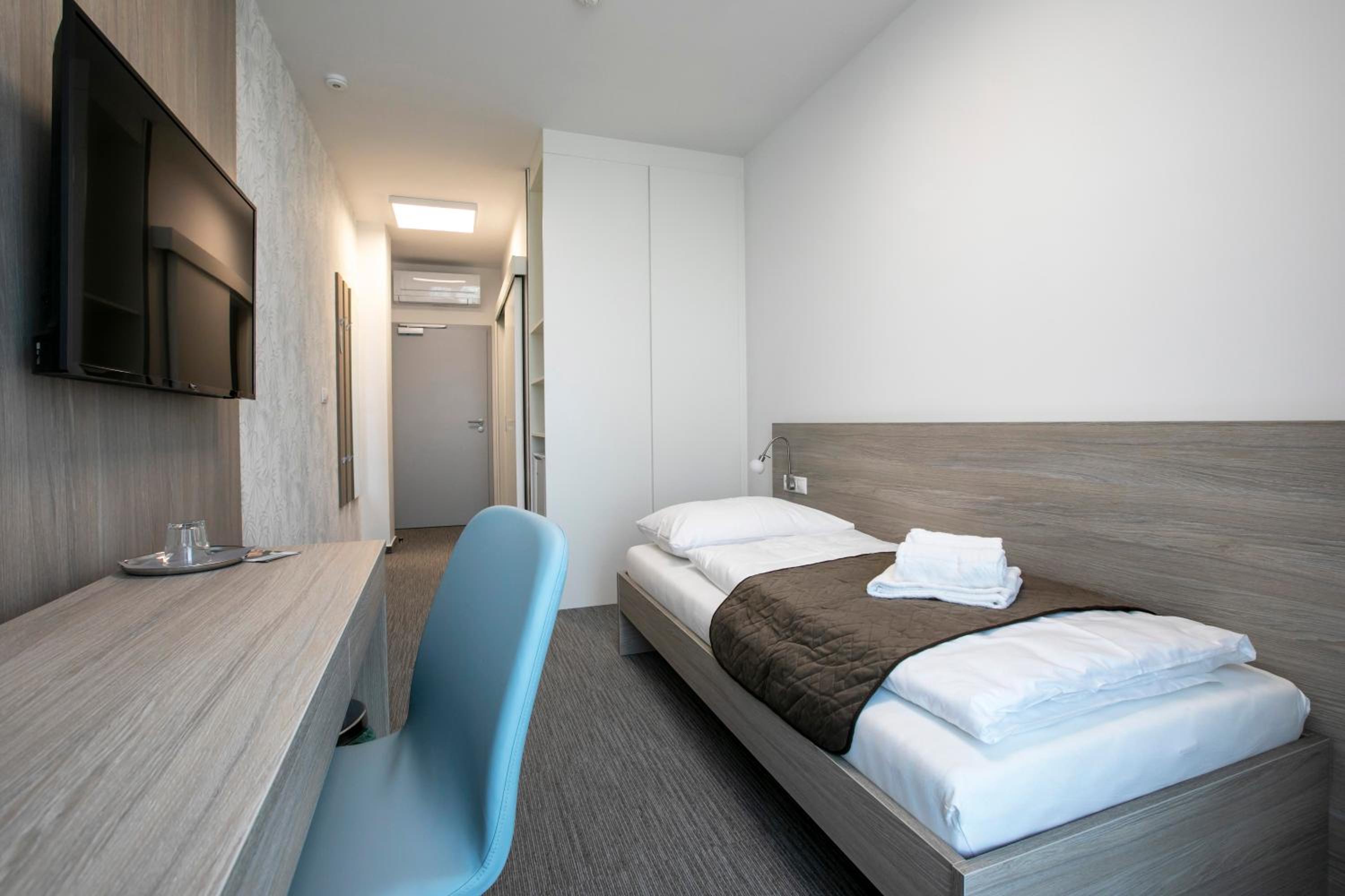 Single Room photo 1