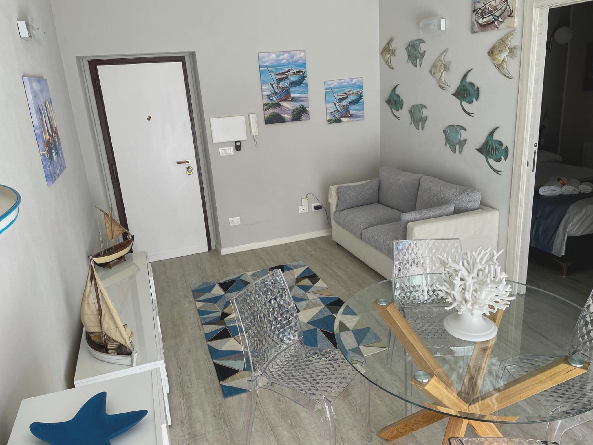 Two-Bedroom Apartment - Photo 8