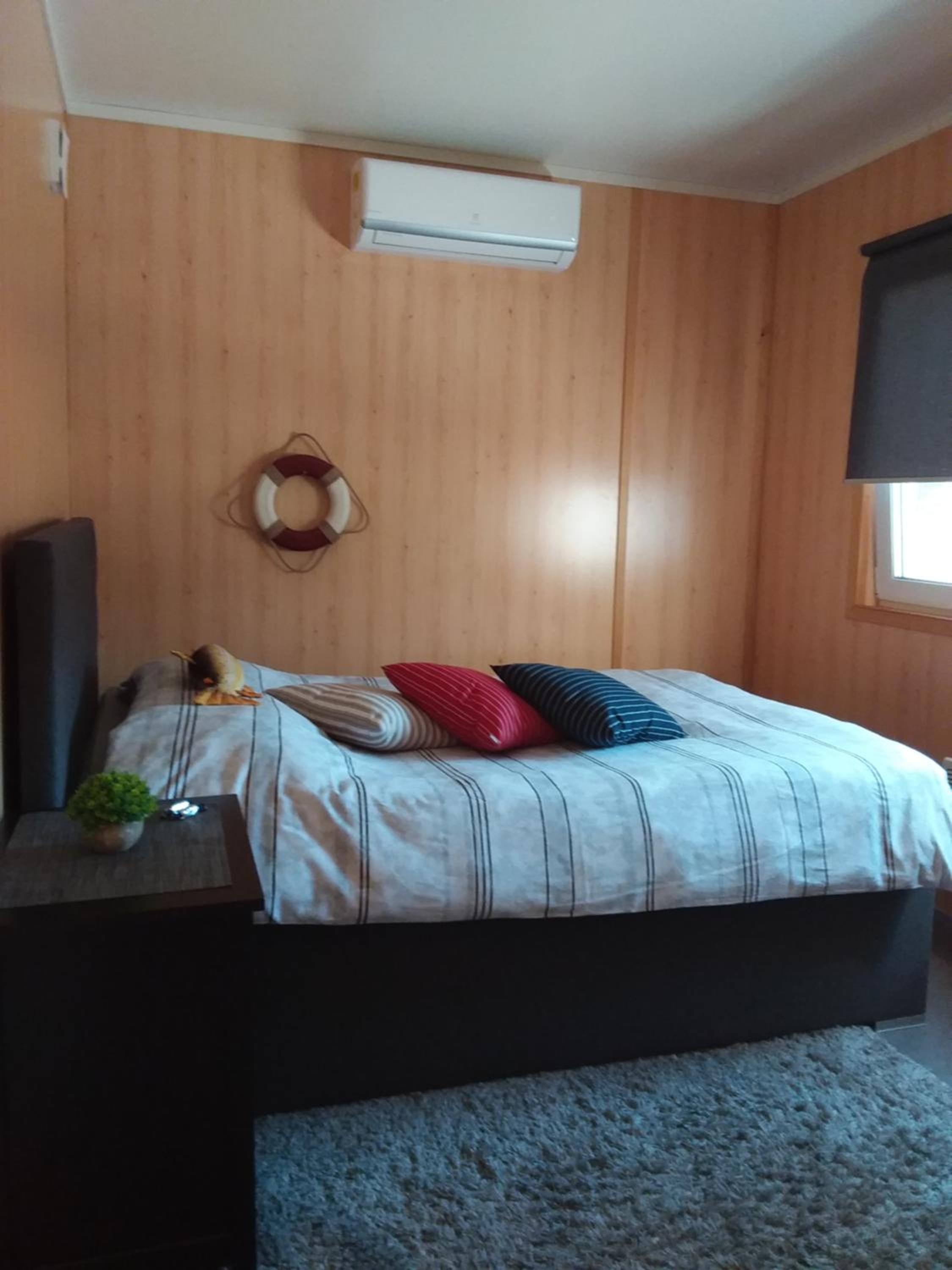 Standard Double Room - Photo 9