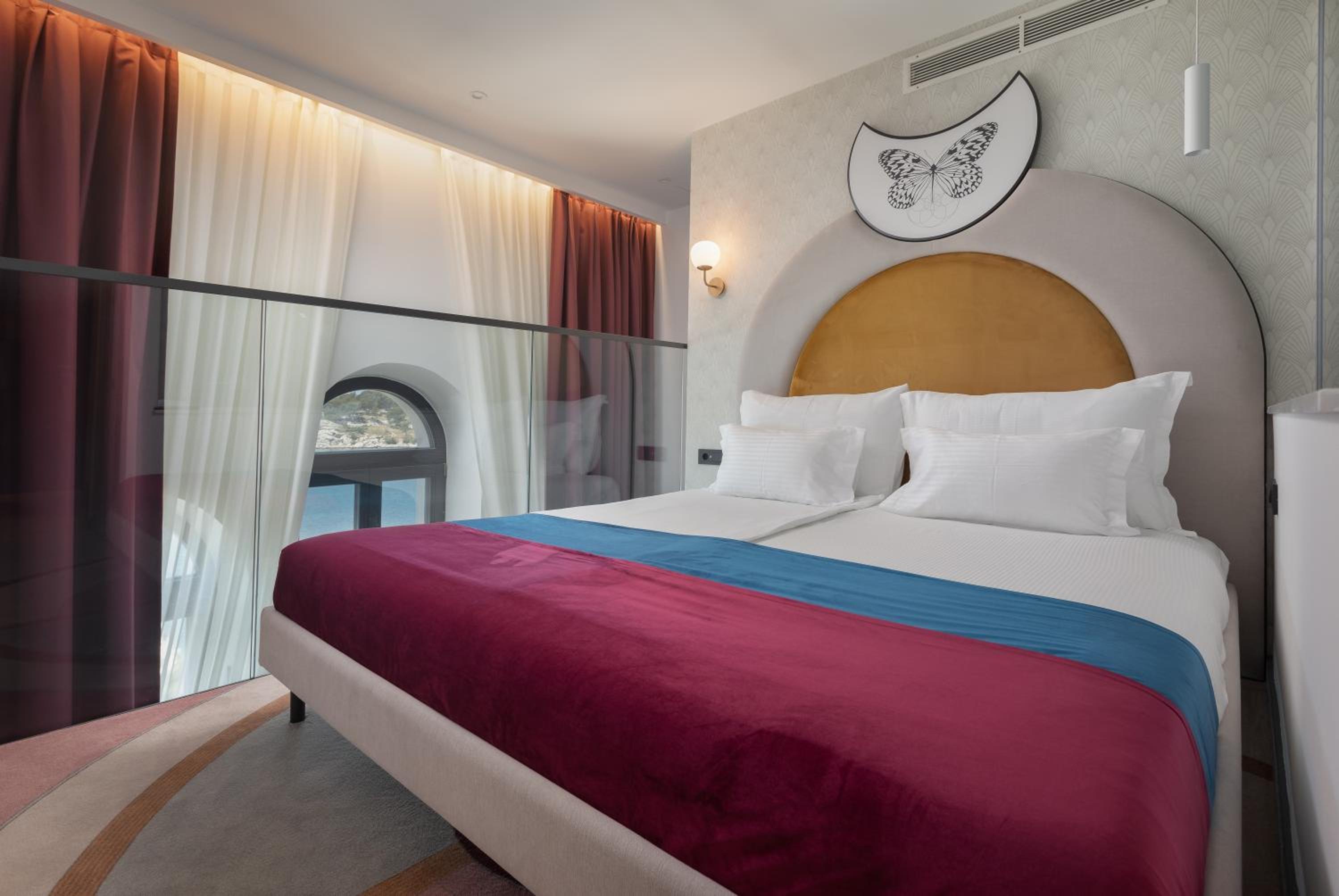 Deluxe Double Room with Sea View