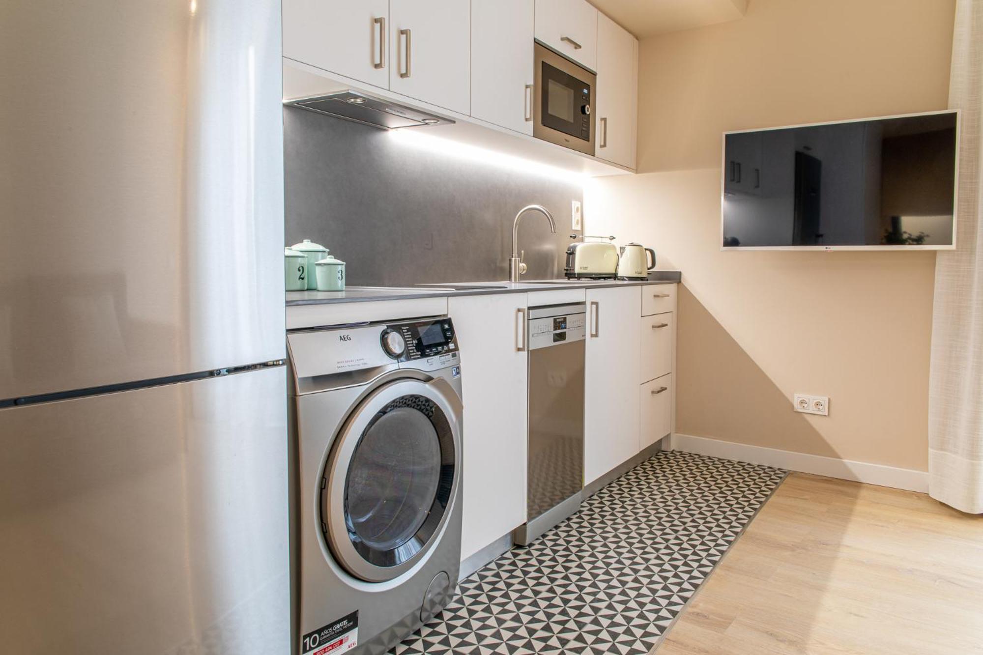 Two-Bedroom Apartment - Photo 10