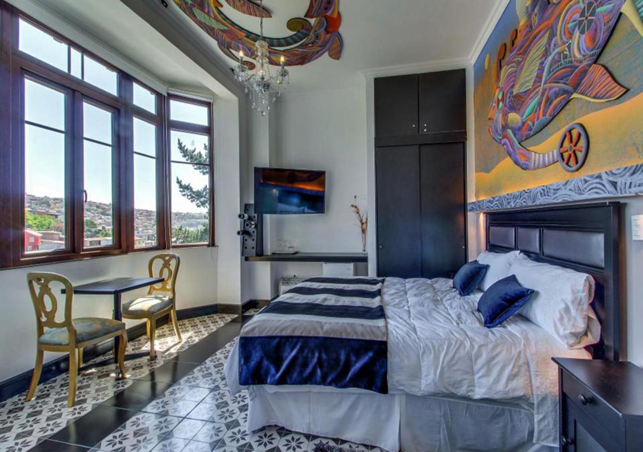 Large Double Room photo 1