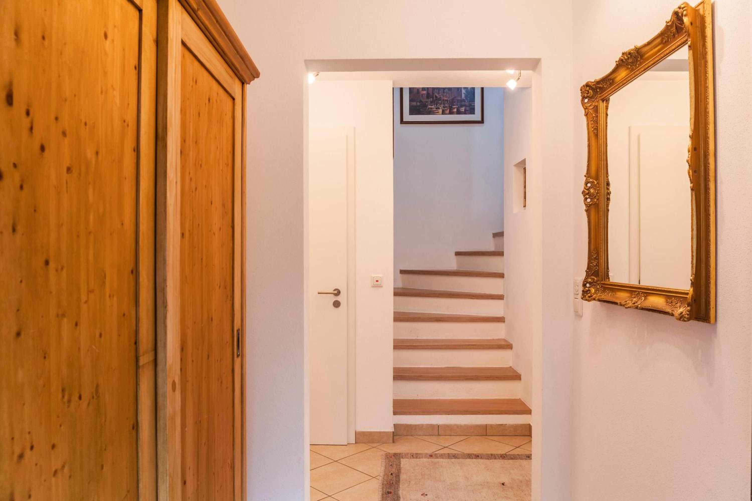 Two-Bedroom House photo 3
