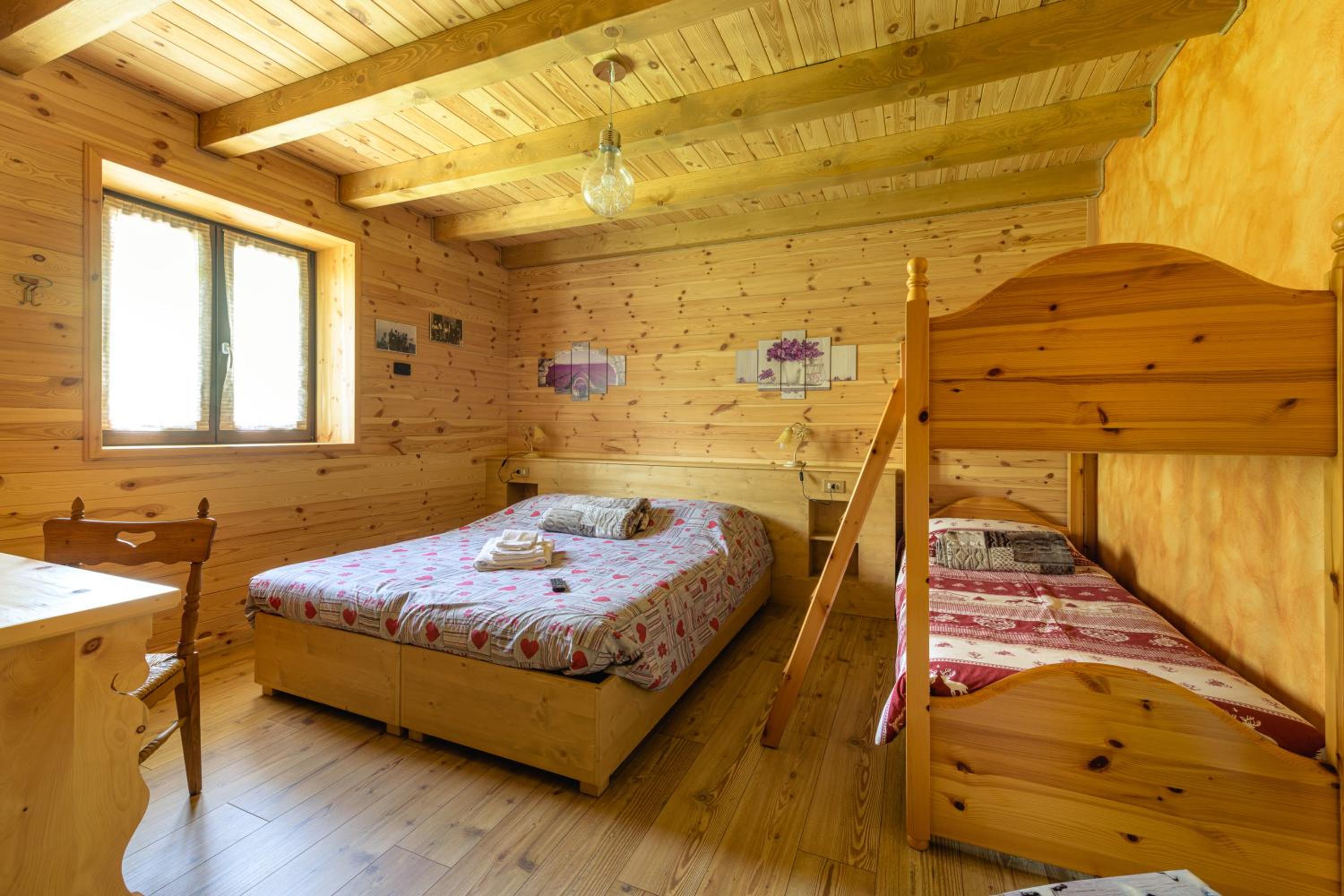 Double or Twin Room photo 3